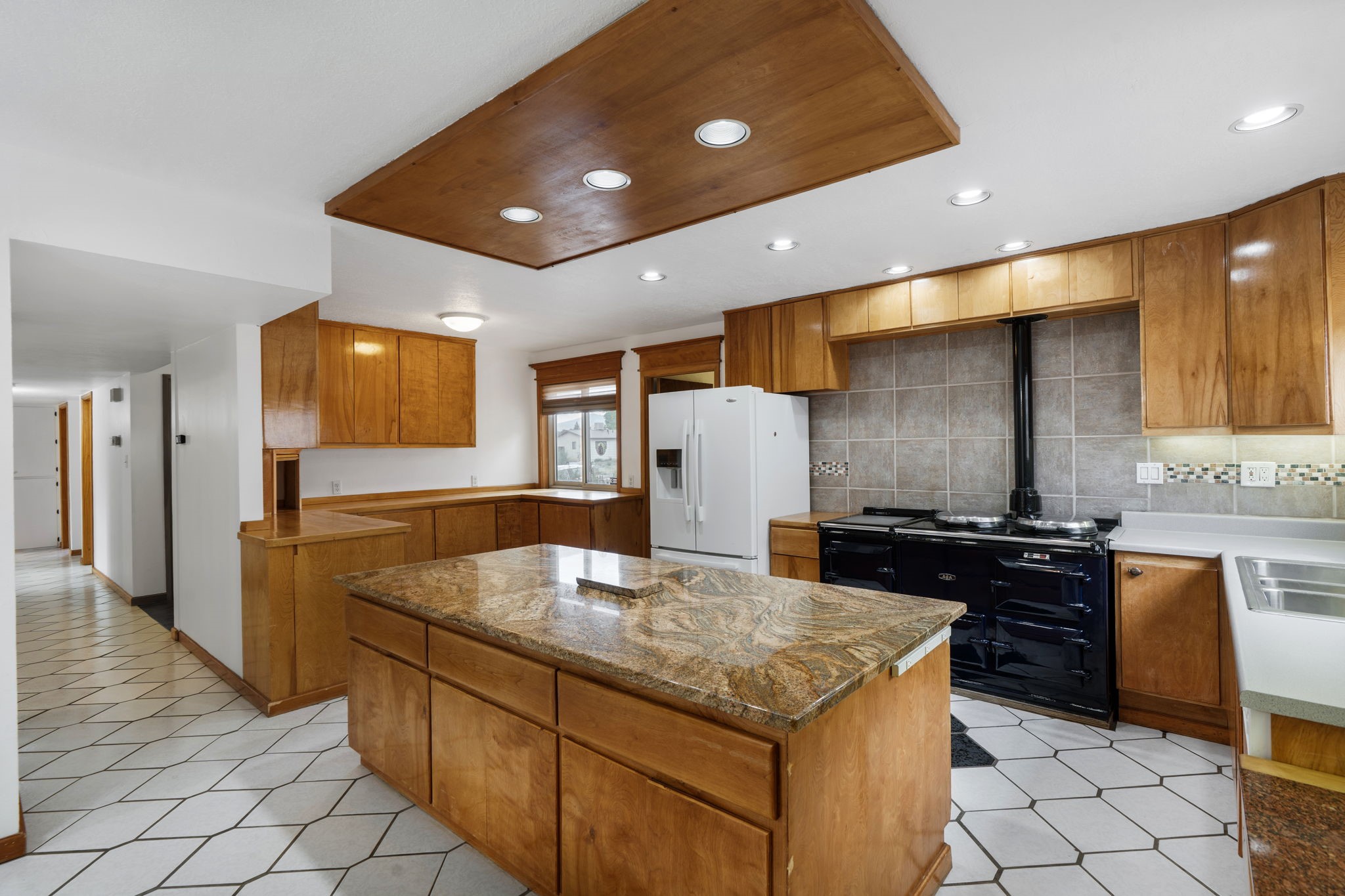  2404 Calle Loma Bonita - 物件實景