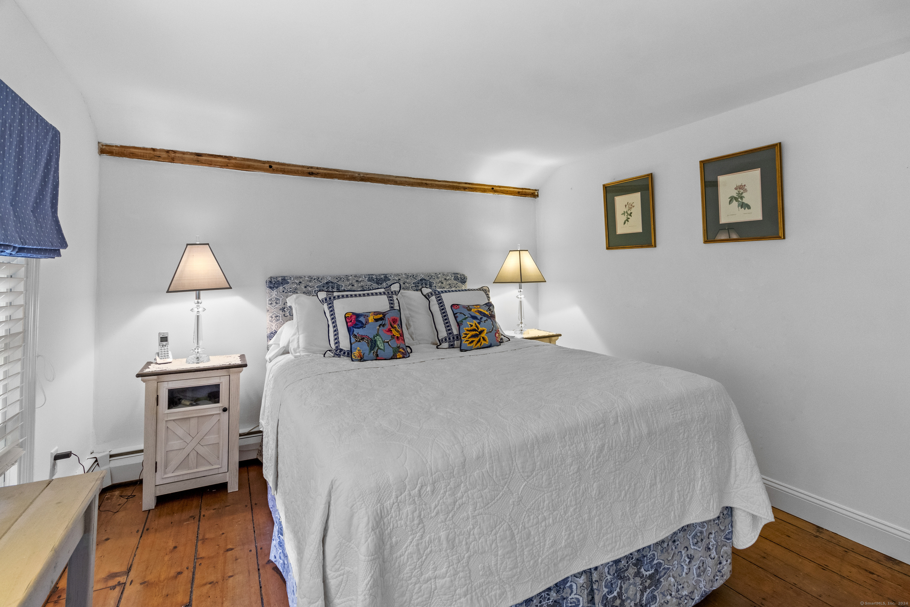 Newtown, Connecticut, 06482, United States, 3 Bedrooms Bedrooms, ,2 BathroomsBathrooms,Residential,For Sale,1828428