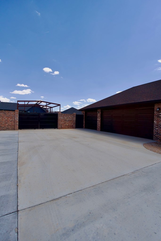 Midland, Texas, 79706, United States, 4 Bedrooms Bedrooms, ,3 BathroomsBathrooms,Residential,For Sale,1983876