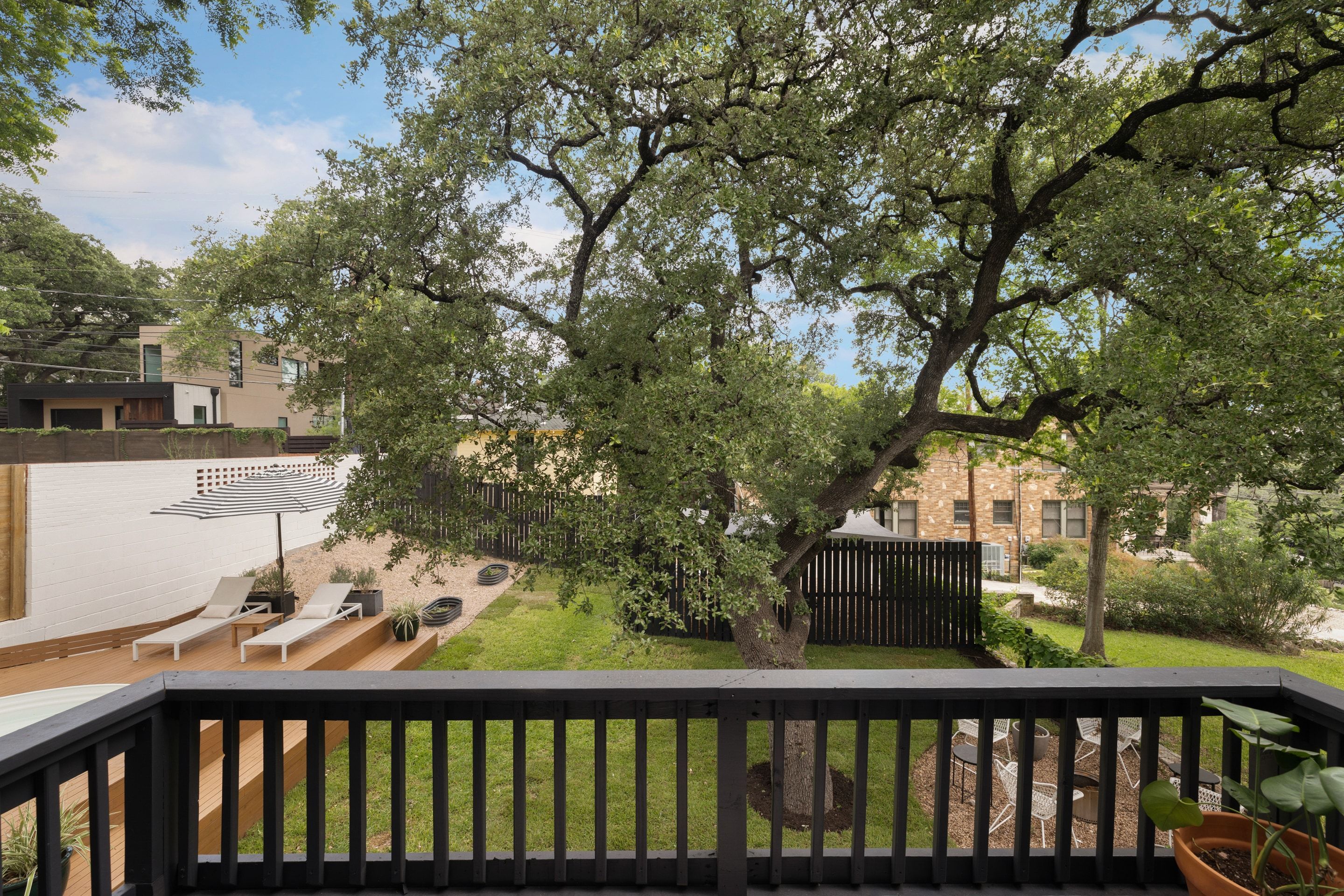  Reimagined Travis Heights Bungalow with Downtown Views - 物件實景