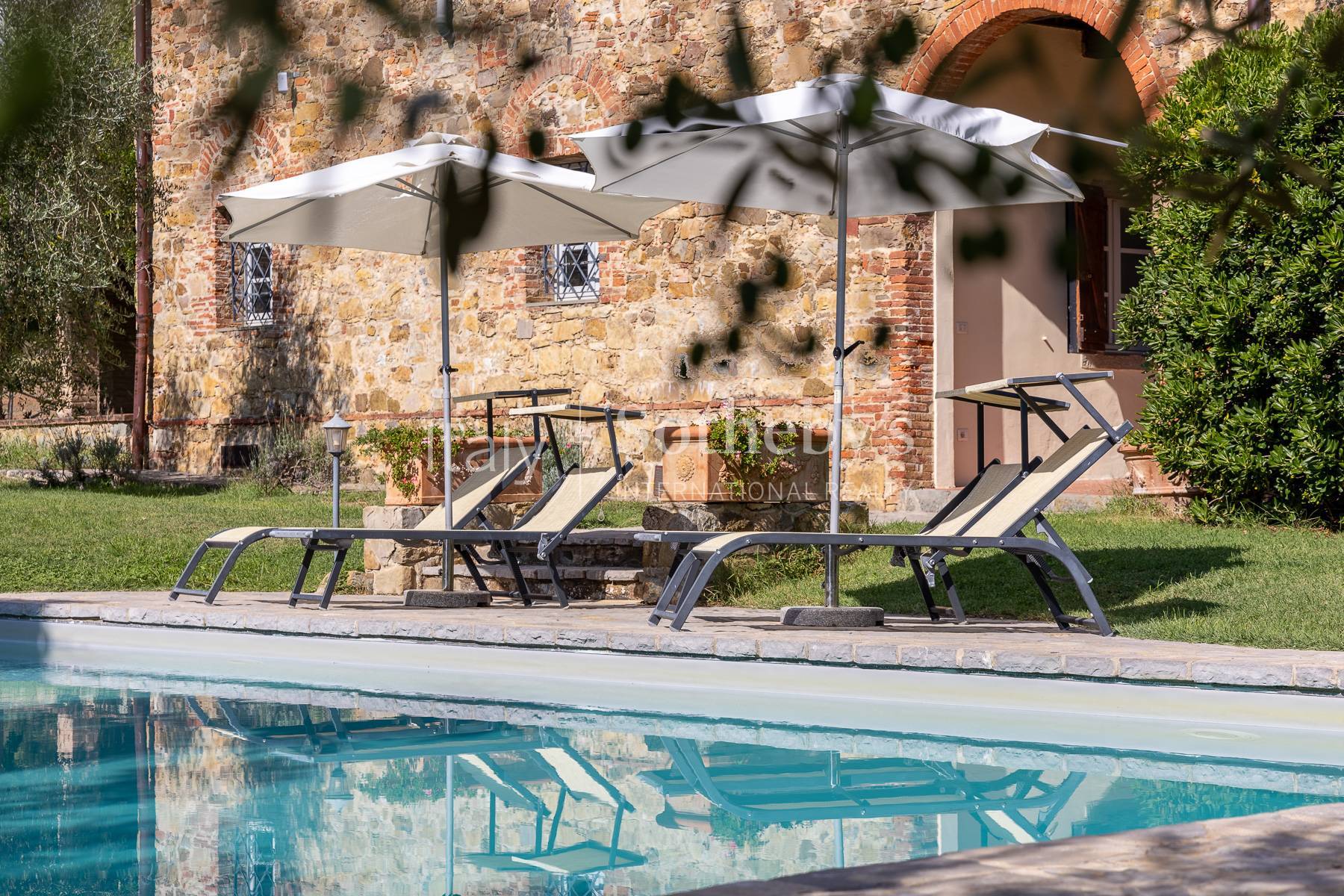  Leopoldina Villa and Hamlet with 9 Residential Units in Tuscany - 物件實景