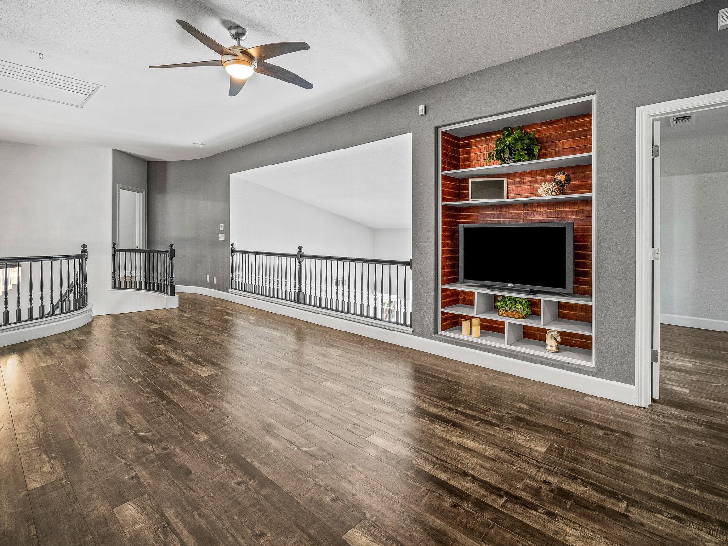 El Dorado Hills, California, 95762, United States, 5 Bedrooms Bedrooms, ,5 BathroomsBathrooms,Residential,For Sale,1914654