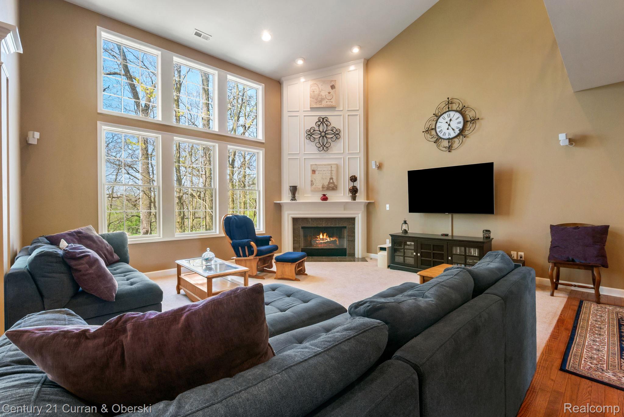 Northville, Michigan, 48168, United States, 5 Bedrooms Bedrooms, ,6 BathroomsBathrooms,Residential,For Sale,2048857