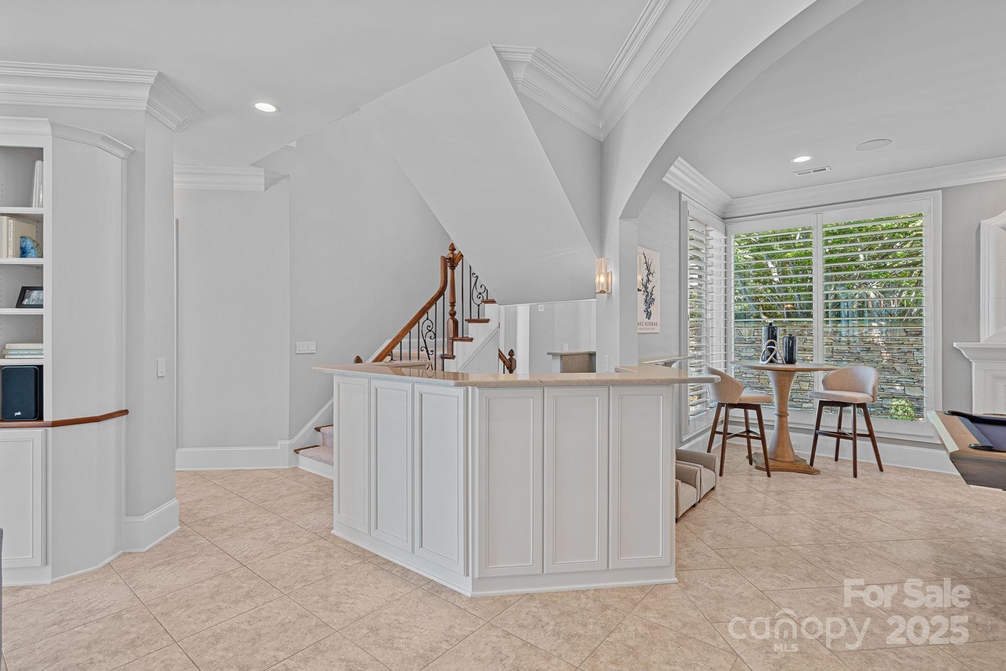 Mooresville, North Carolina, 28117, United States, 4 Bedrooms Bedrooms, ,6 BathroomsBathrooms,Residential,For Sale,1989072