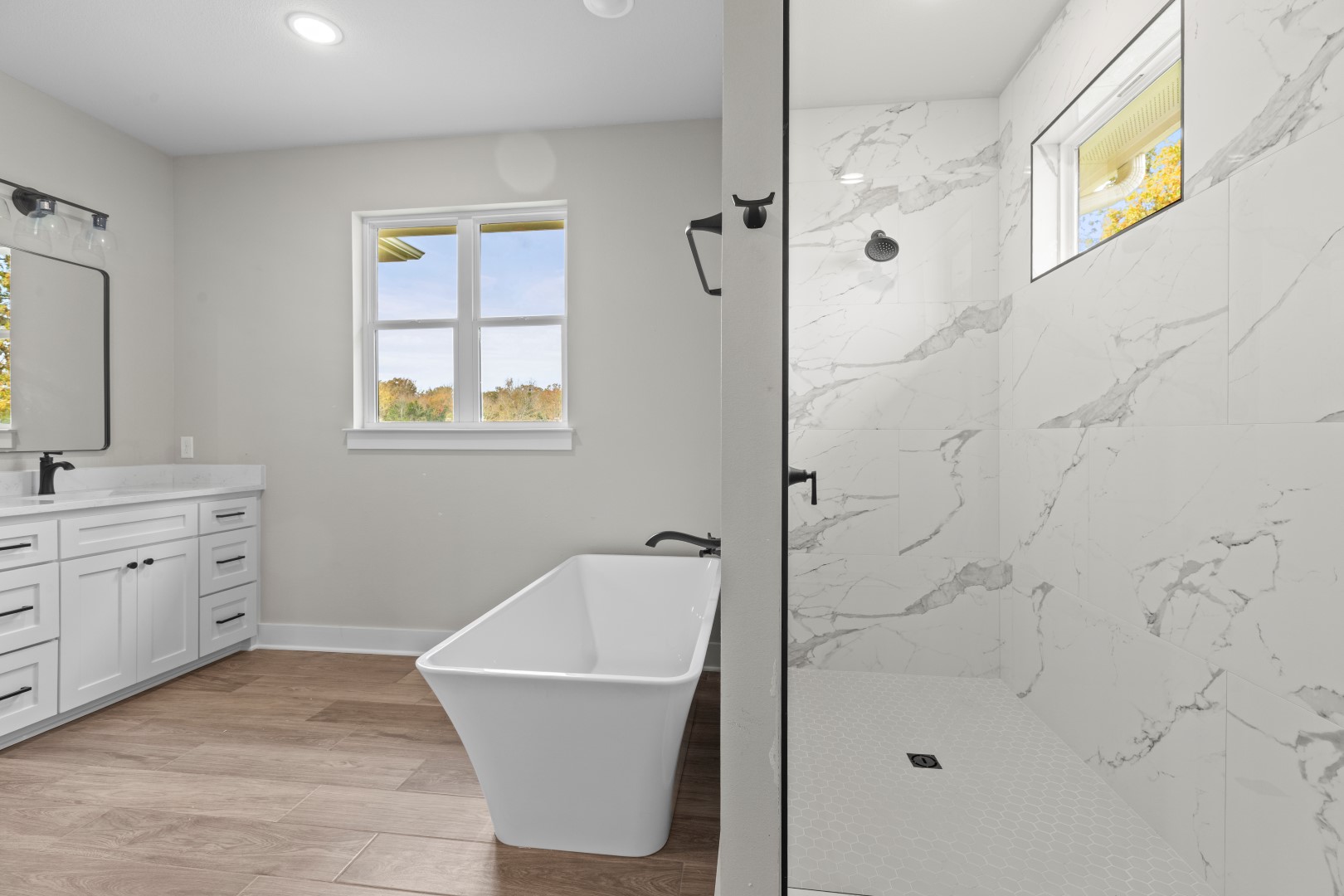 Tyler, Texas, 75704, United States, 4 Bedrooms Bedrooms, ,3 BathroomsBathrooms,Land,For Sale,1974670