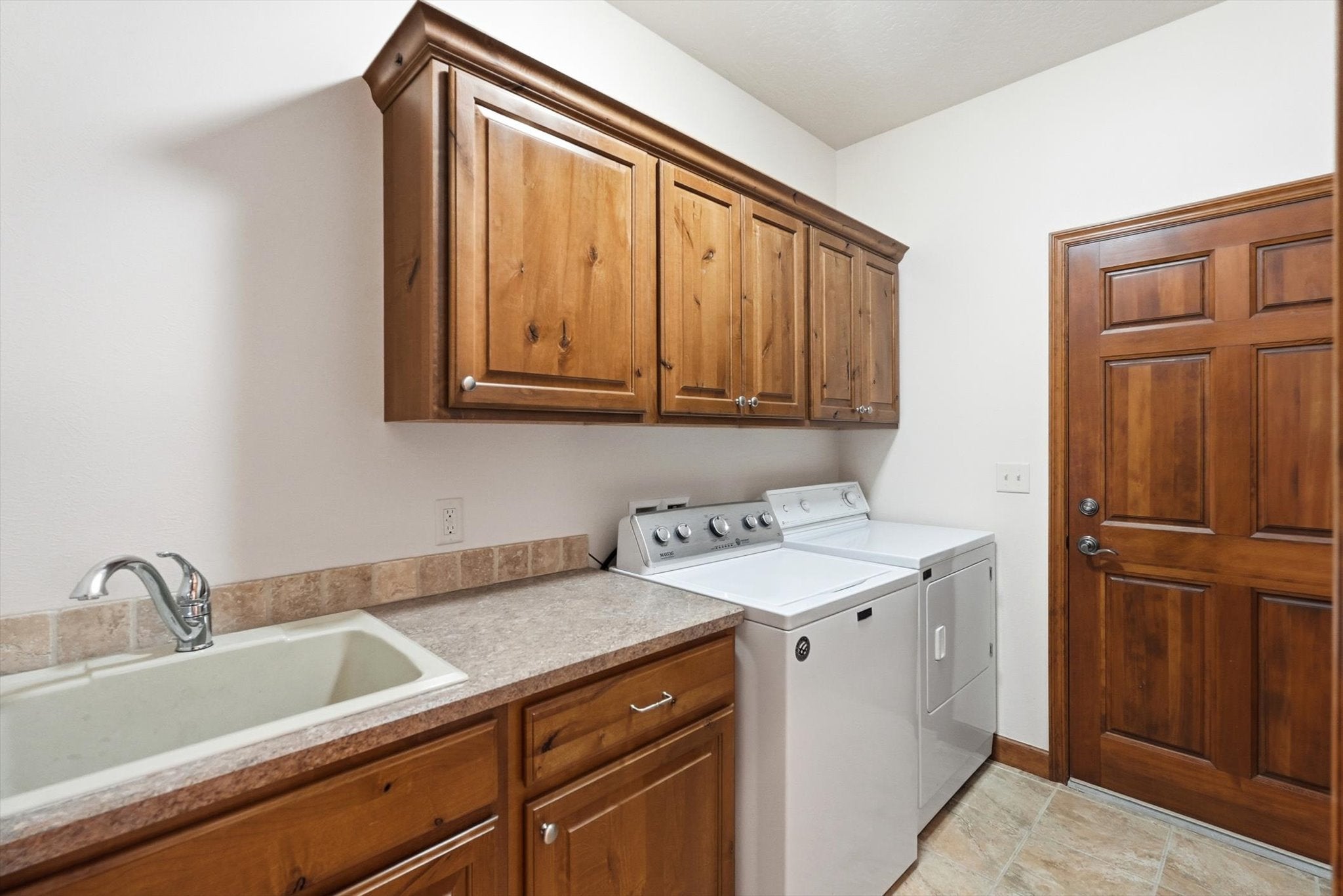 Missoula, Montana, 59802, United States, 3 Bedrooms Bedrooms, ,Residential,For Sale,2016532