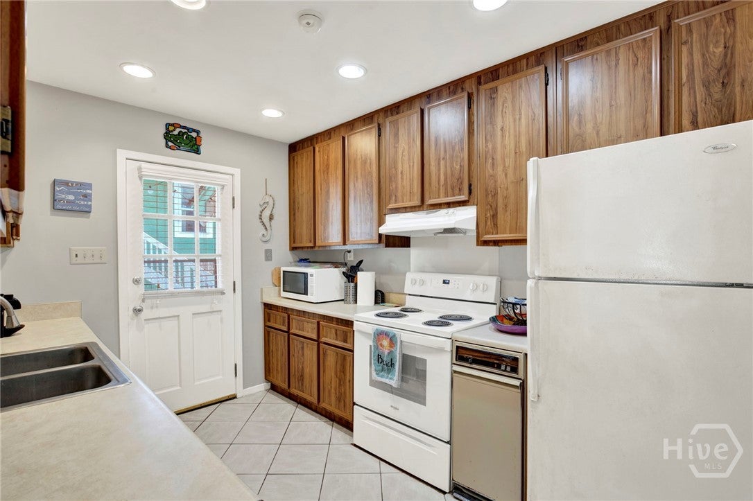 TYBEE ISLAND, Georgia, 31328, United States, 4 Bedrooms Bedrooms, ,2 BathroomsBathrooms,Residential,For Sale,2030001