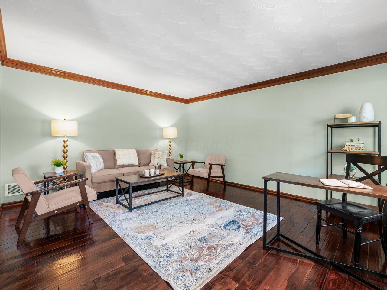 Westerville, Ohio, 43081, United States, 4 Bedrooms Bedrooms, ,3 BathroomsBathrooms,Residential,For Sale,1911058