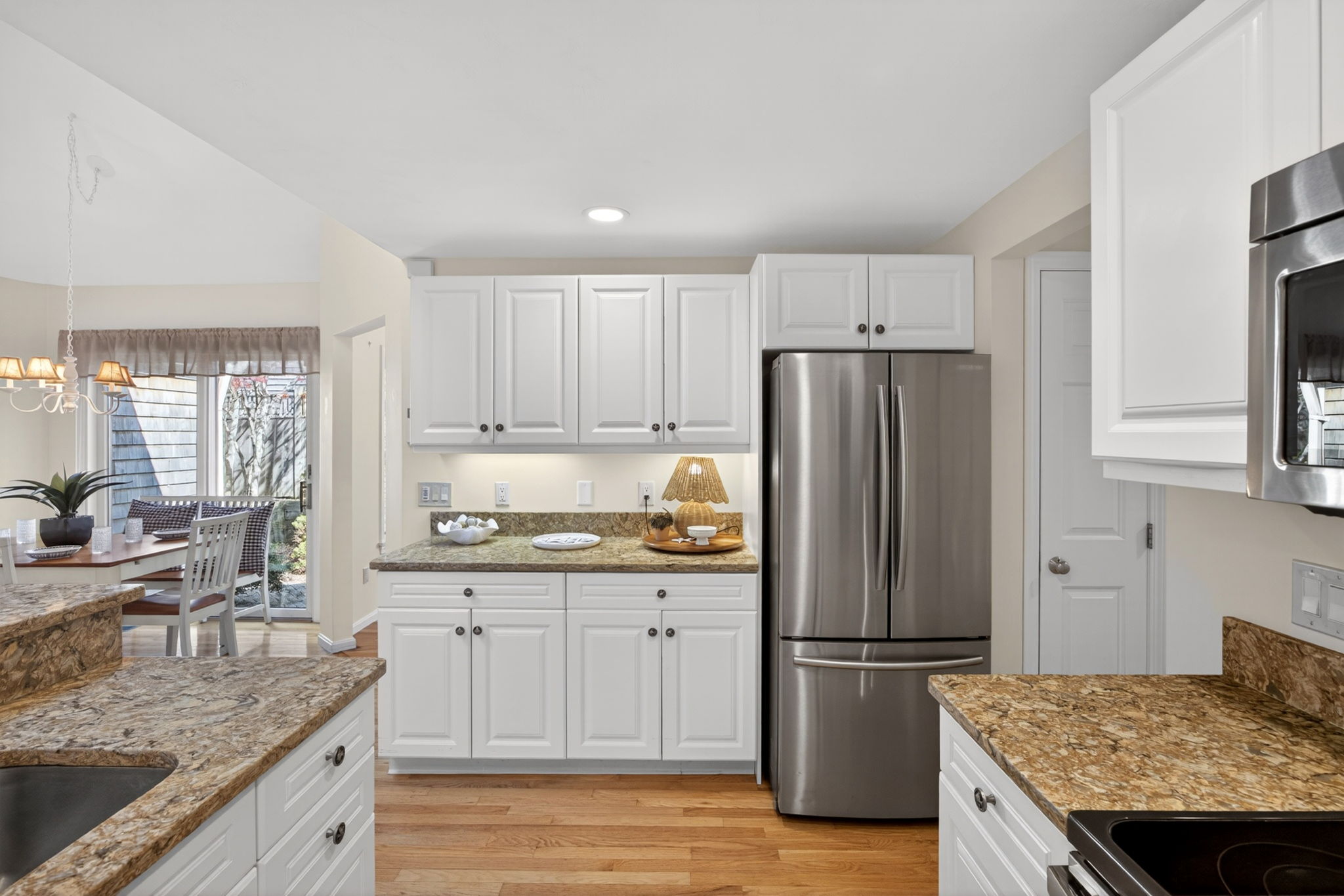  24 W Woods Circle, Yarmouth Port, MA, 02675 - 物件實景