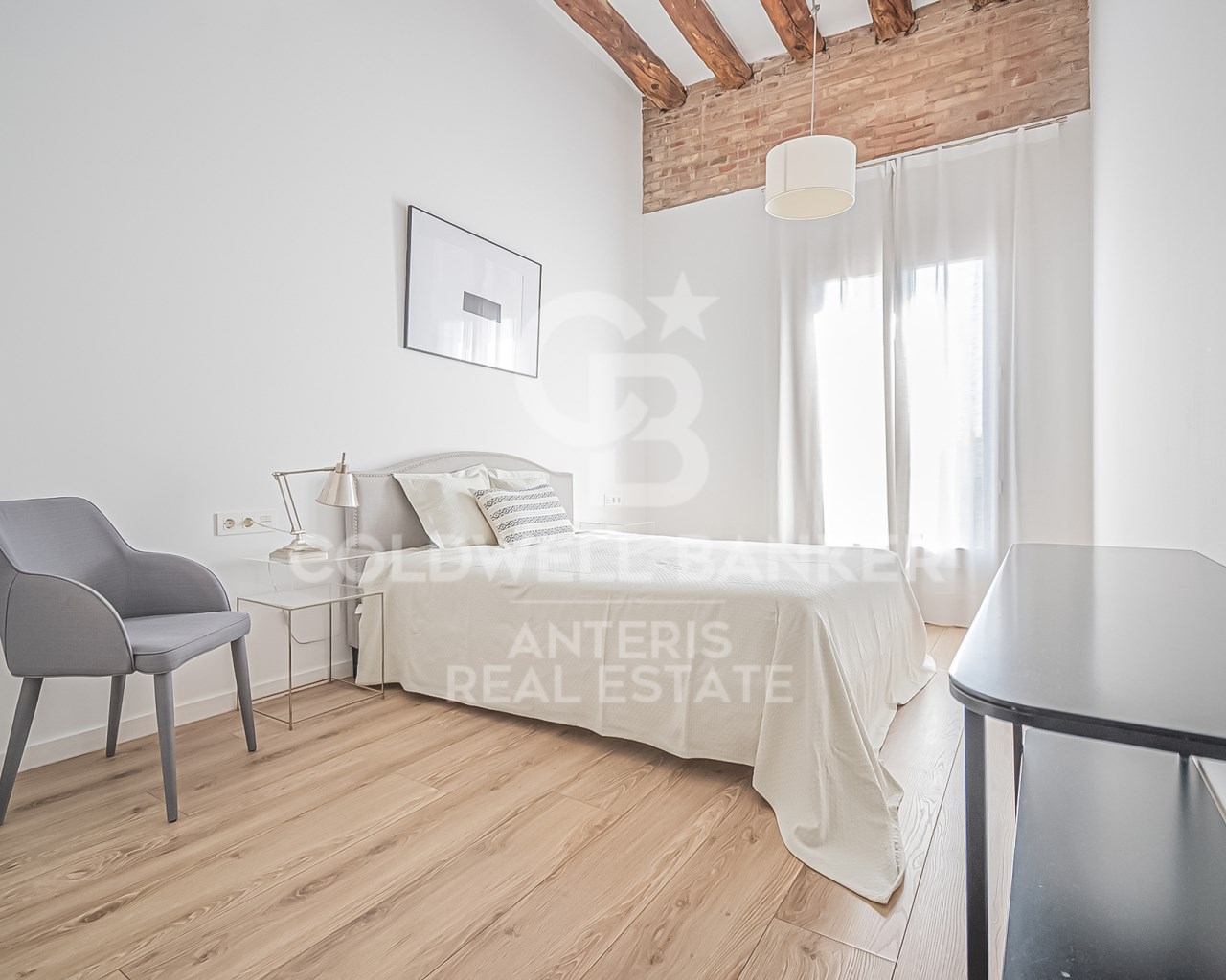 Barcelona, Catalonia, ES, 3 Bedrooms Bedrooms, ,2 BathroomsBathrooms,Residential,For Sale,1827864