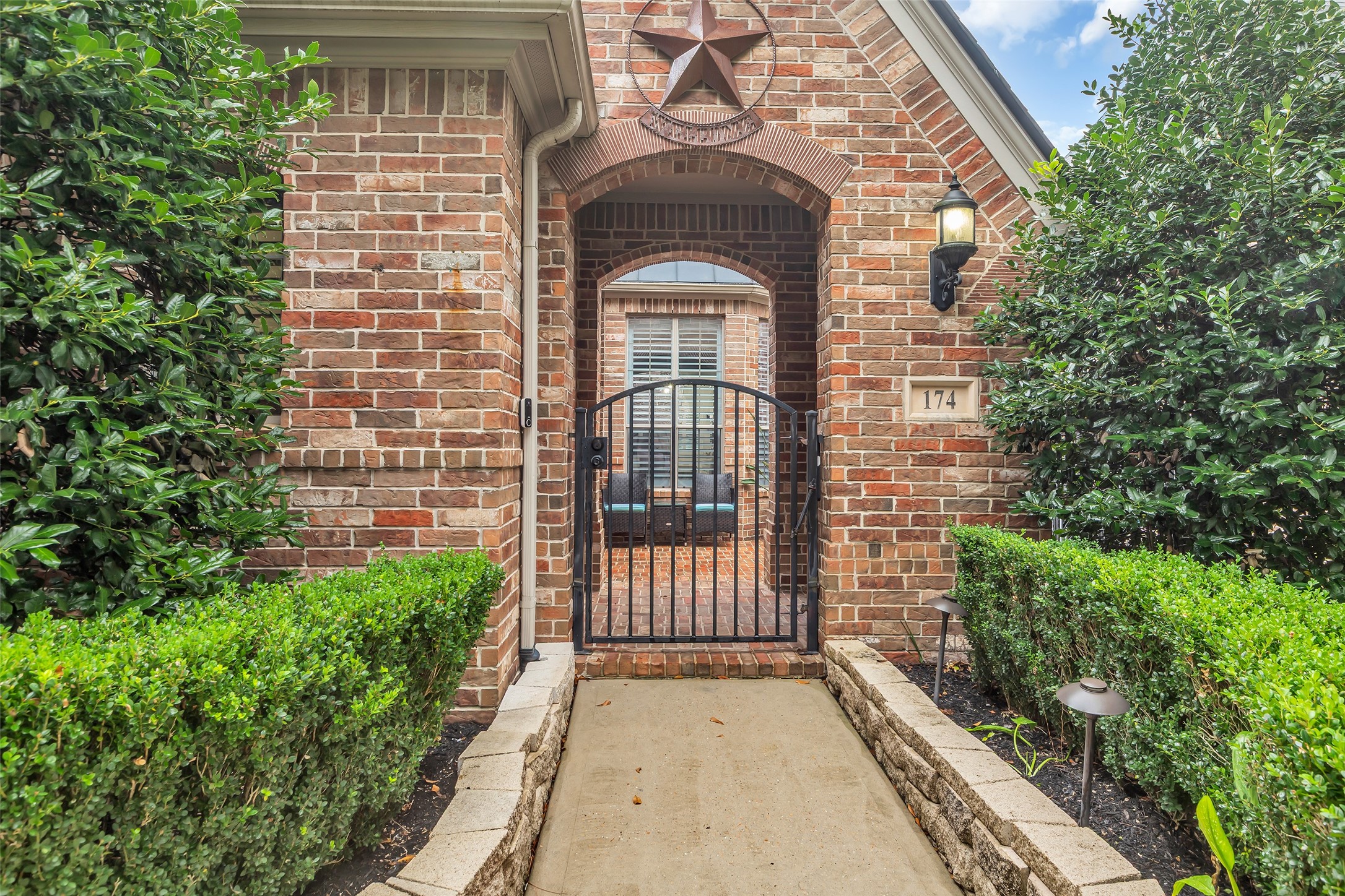 The Woodlands, Texas, 77354, United States, 6 Bedrooms Bedrooms, ,7 BathroomsBathrooms,Residential,For Sale,2001966