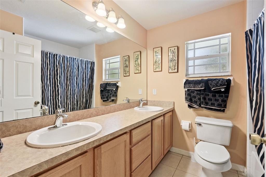 St Cloud, Florida, 34771, United States, 4 Bedrooms Bedrooms, ,3 BathroomsBathrooms,Residential,For Sale,1961113