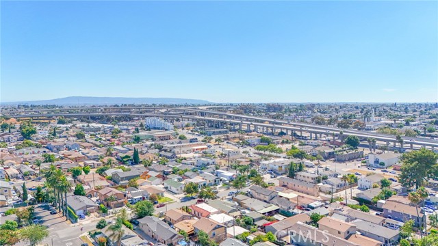 Los Angeles, California, 90061, United States, 2 Bedrooms Bedrooms, ,2 BathroomsBathrooms,Residential,For Sale,1981652