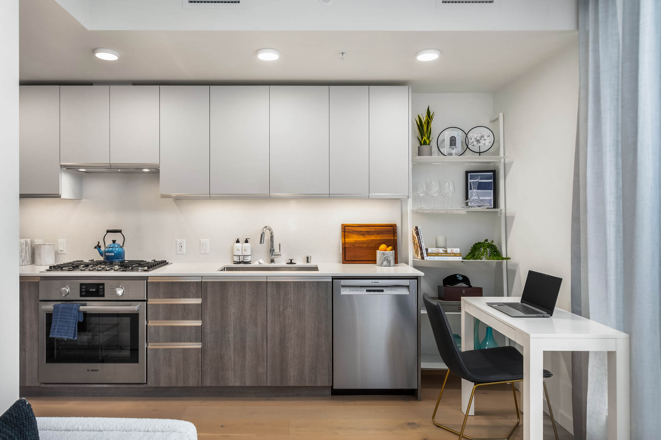  800 Columbia Street Unit #1001, Seattle, WA 98104 - 物件實景