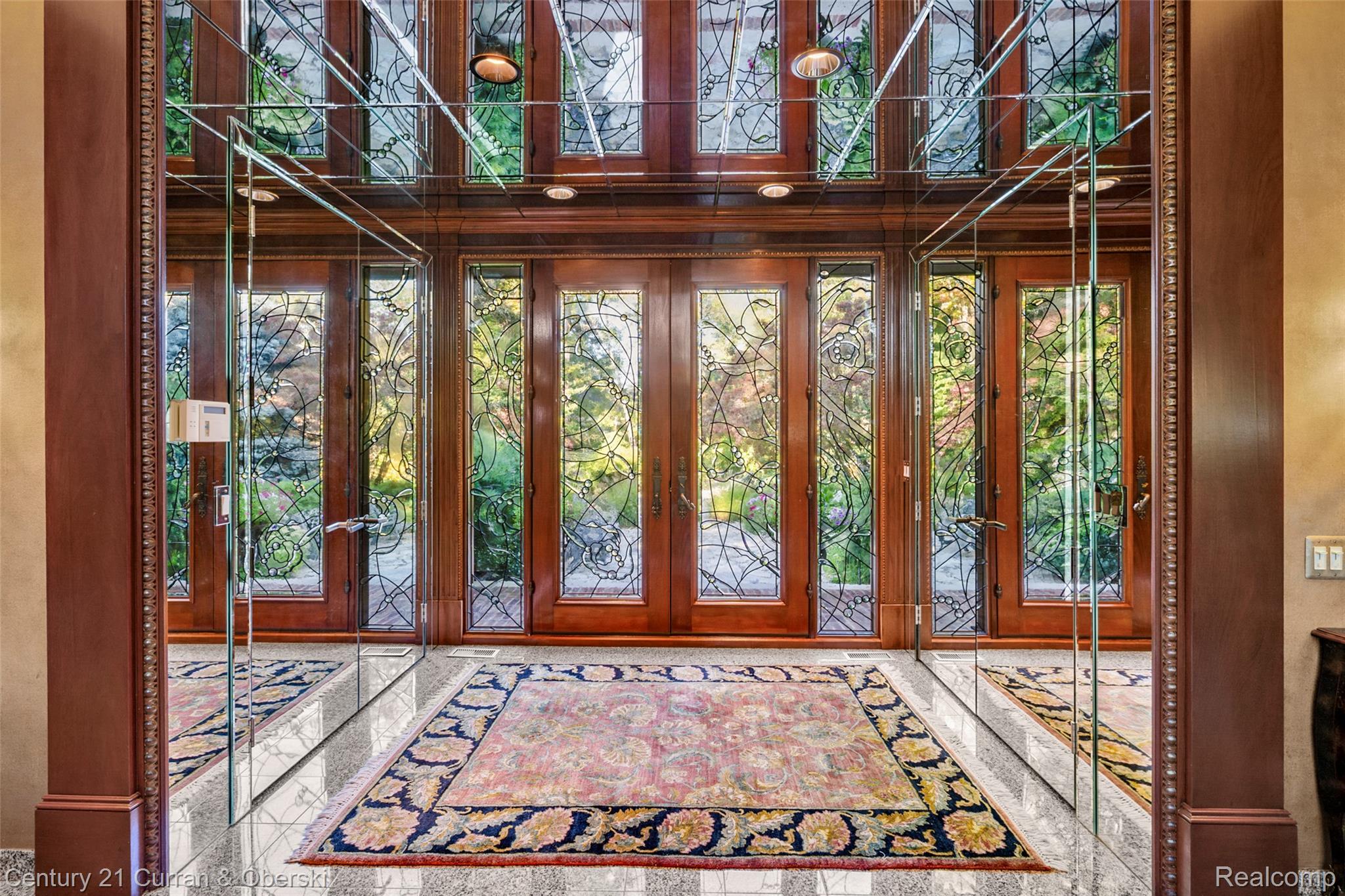 Dearborn, Michigan, 48124, United States, 4 Bedrooms Bedrooms, ,4 BathroomsBathrooms,Residential,For Sale,1983815