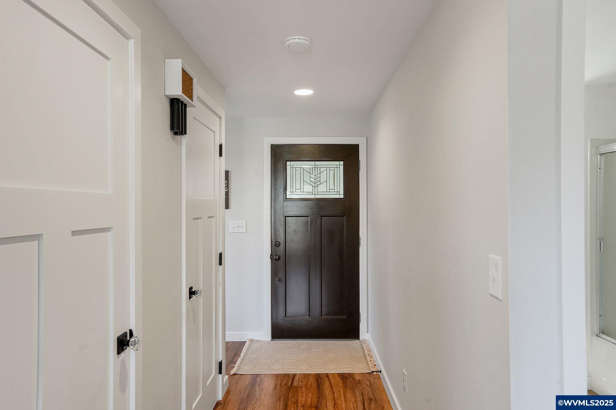 Salem, Oregon, 97304, United States, 3 Bedrooms Bedrooms, ,3 BathroomsBathrooms,Residential,For Sale,1967587