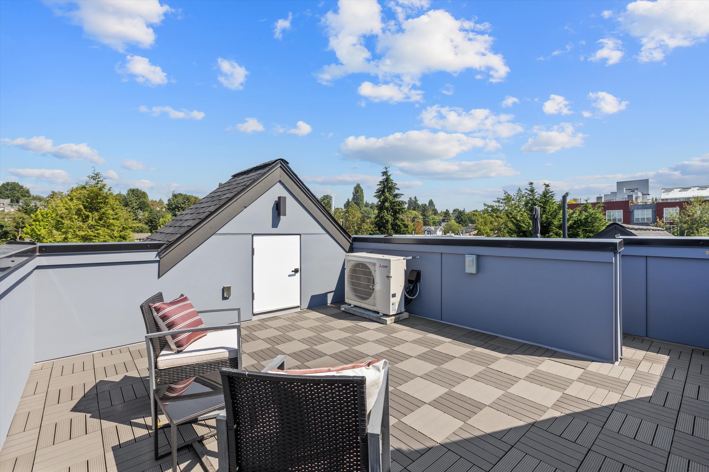  1415 Martin Luther King Jr Wy, Seattle, WA 98122 - 物件實景