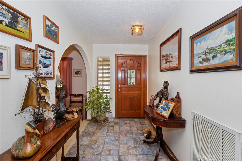 Apple Valley, California, 92308, United States, 3 Bedrooms Bedrooms, ,2 BathroomsBathrooms,Residential,For Sale,1864645