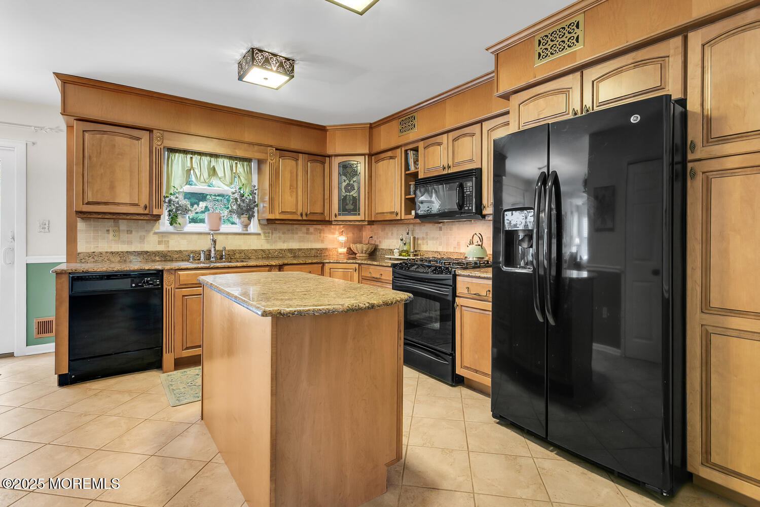 Jackson, New Jersey, 08527, United States, 4 Bedrooms Bedrooms, ,3 BathroomsBathrooms,Residential,For Sale,1938037