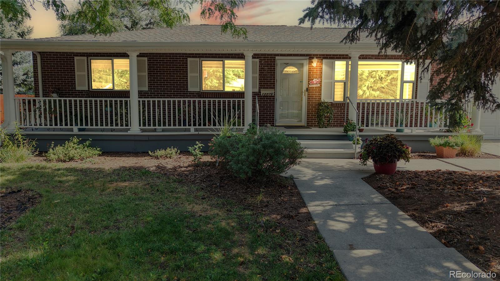 Lakewood, Colorado, 80228, United States, 5 Bedrooms Bedrooms, ,1 BathroomBathrooms,Residential,For Sale,1949485