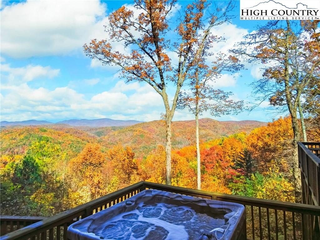 Ferguson, North Carolina, 28624, United States, 3 Bedrooms Bedrooms, ,2 BathroomsBathrooms,Residential,For Sale,1989940