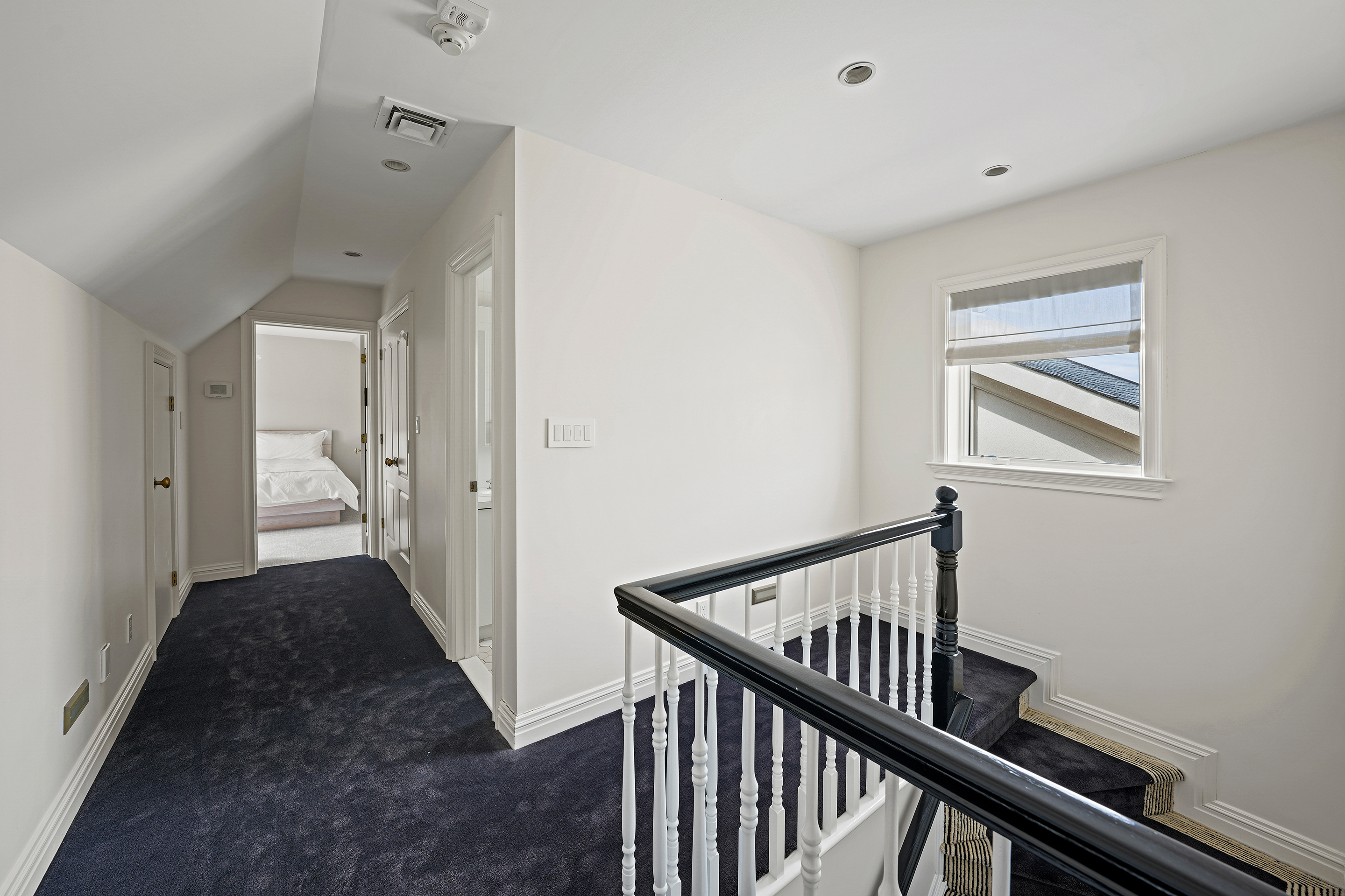 Brooklyn, New York, 11230, United States, 6 Bedrooms Bedrooms, ,5 BathroomsBathrooms,Residential,For Sale,1780771