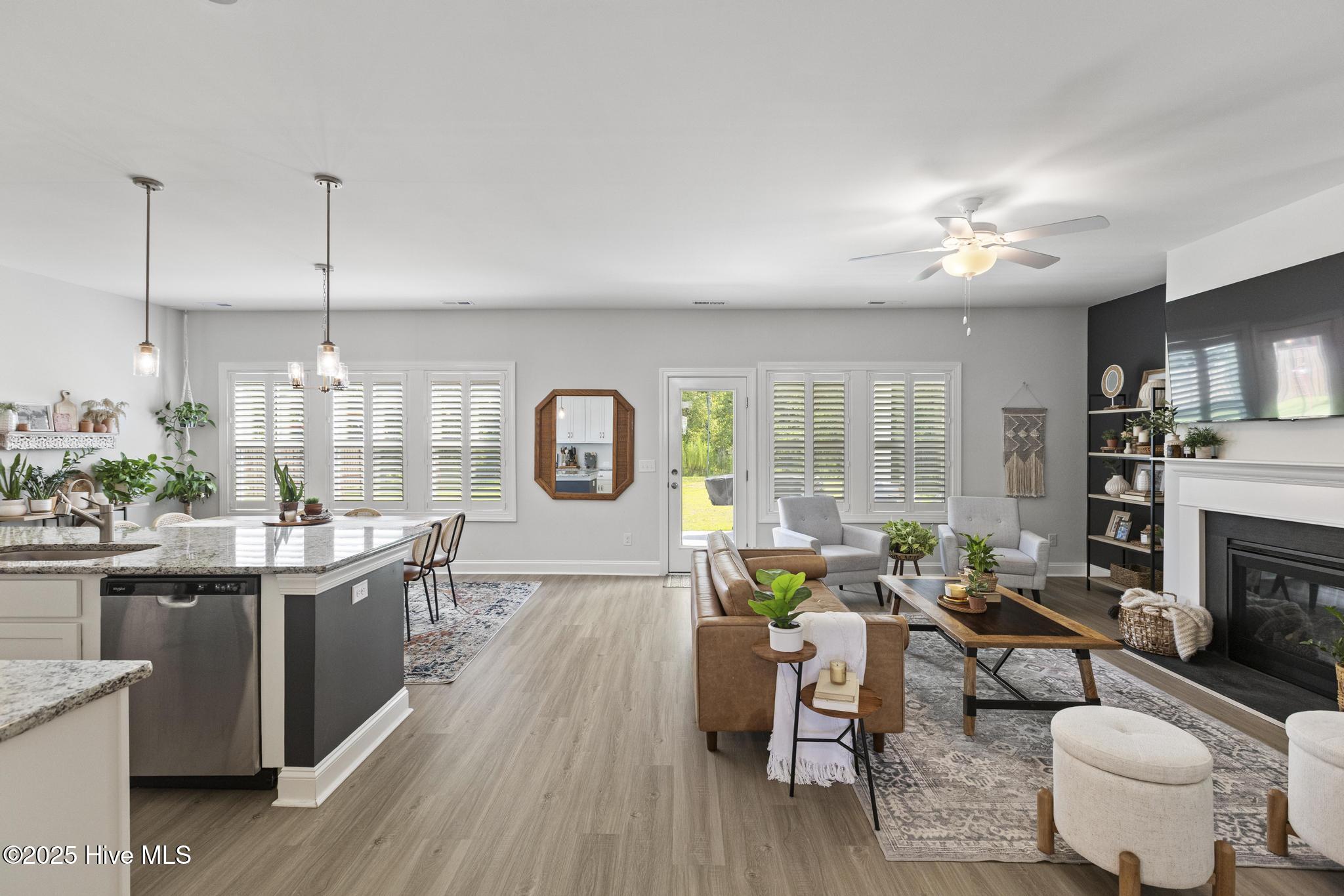 Hampstead, North Carolina, 28443, United States, 5 Bedrooms Bedrooms, ,4 BathroomsBathrooms,Residential,For Sale,1972632