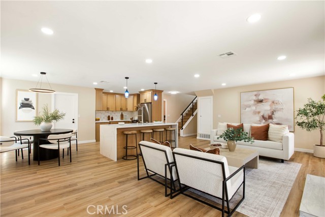 Huntington Beach, California, 92646, United States, 4 Bedrooms Bedrooms, ,3 BathroomsBathrooms,Residential,For Sale,2006159