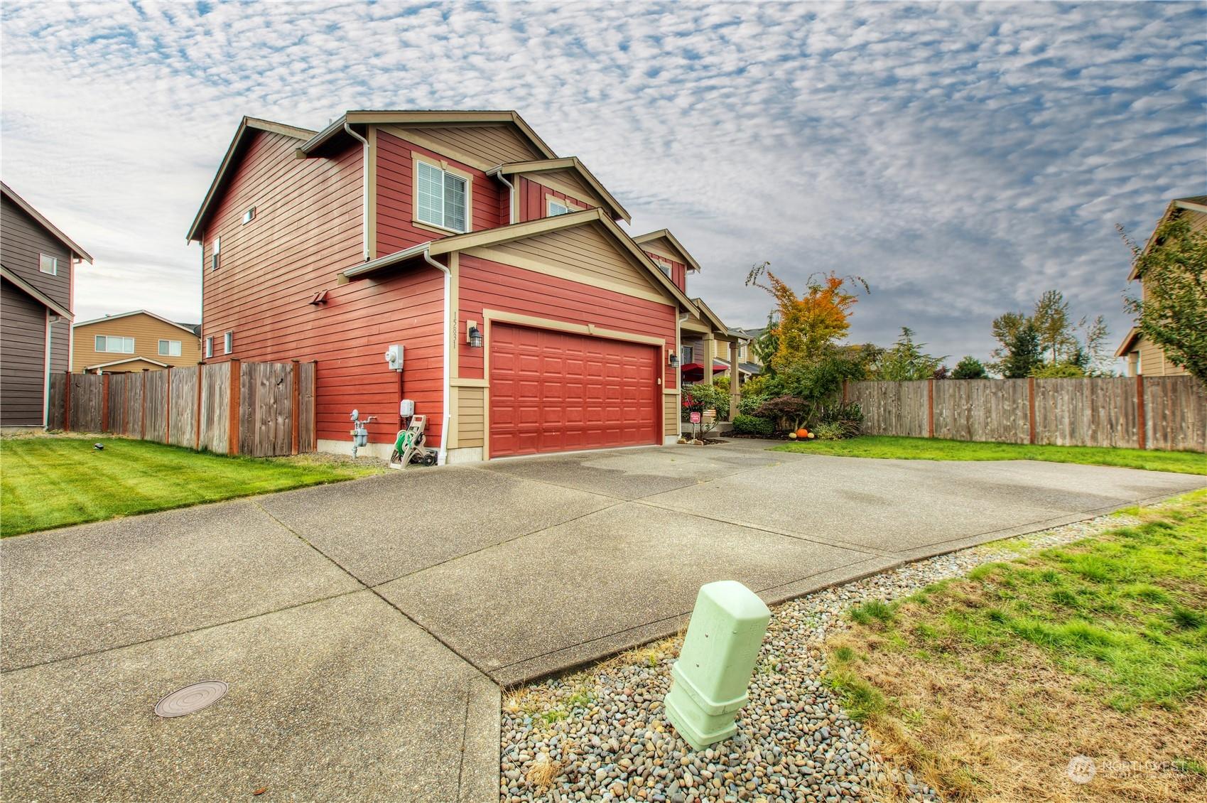 15831 92nd Avenue Ct E, Puyallup, Washington, 98375, United States, 4 Bedrooms Bedrooms, ,3 BathroomsBathrooms,Residential,For Sale,15831 92nd Avenue Ct E,1434102