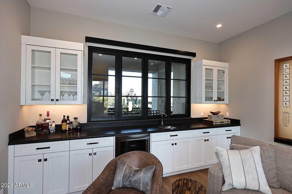 Scottsdale, Arizona, 85255, United States, 3 Bedrooms Bedrooms, ,Residential,For Sale,2009279