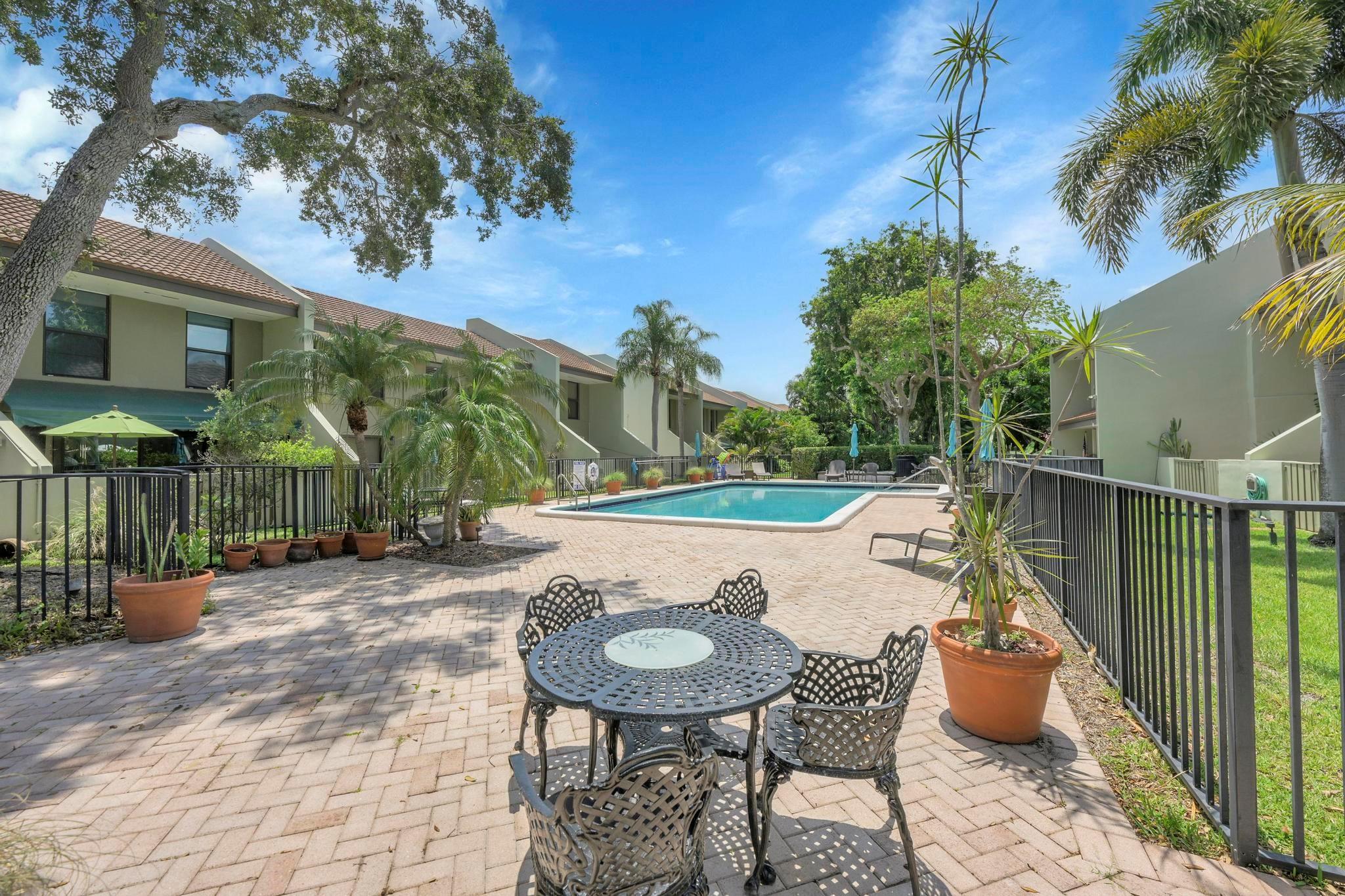 Fort Lauderdale, Florida, 33308, United States, 4 Bedrooms Bedrooms, ,3 BathroomsBathrooms,Residential,For Sale,1976571