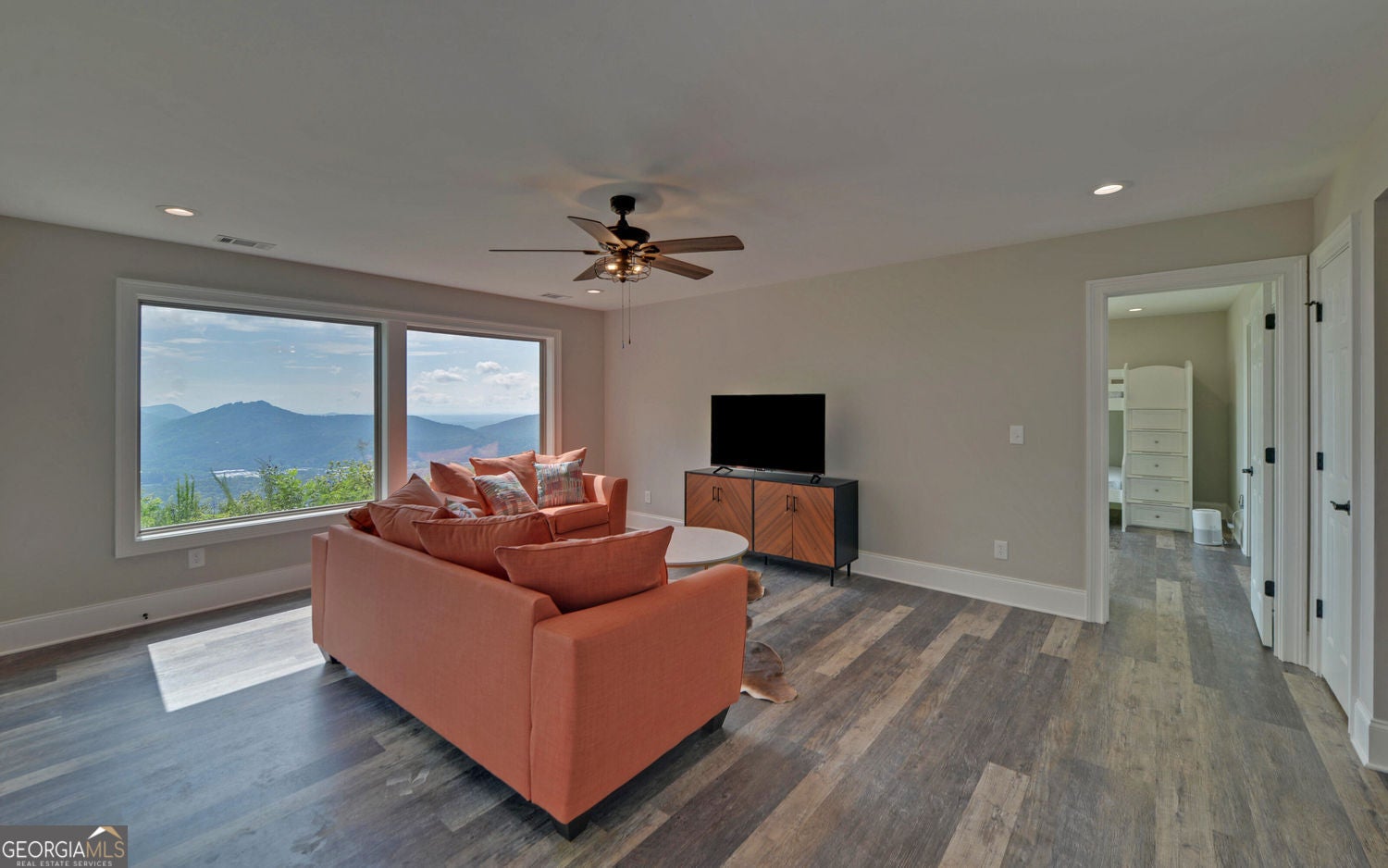 Clayton, Georgia, 30525, United States, 3 Bedrooms Bedrooms, ,4 BathroomsBathrooms,Residential,For Sale,1905476