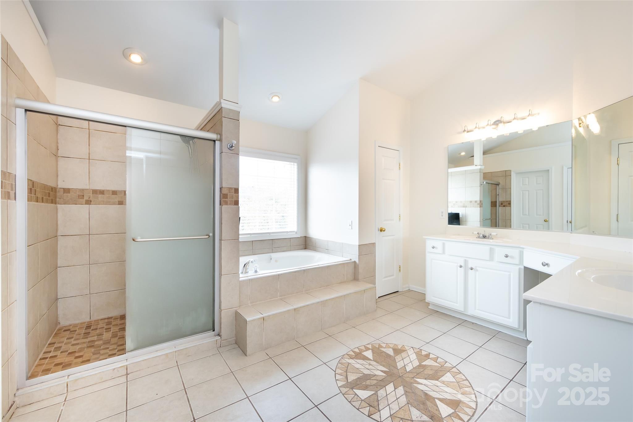 Charlotte, North Carolina, 28262, United States, 4 Bedrooms Bedrooms, ,4 BathroomsBathrooms,Residential,For Sale,2001686