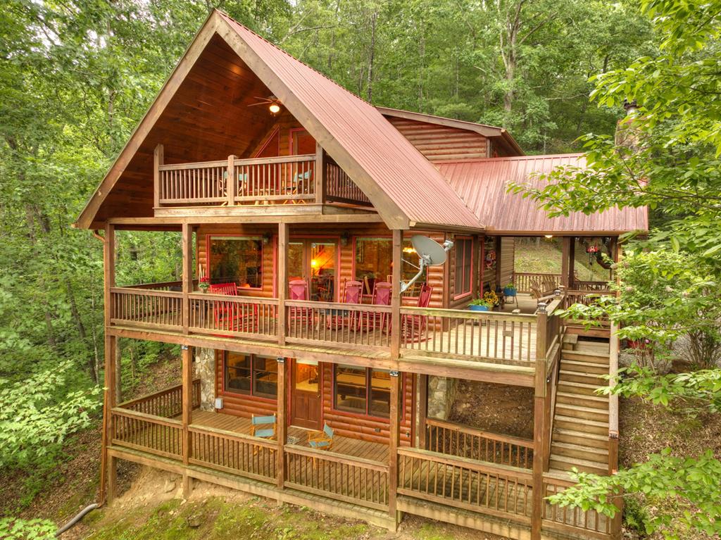 Blue Ridge, Georgia, 30513, United States, 3 Bedrooms Bedrooms, ,3 BathroomsBathrooms,Residential,For Sale,1995238