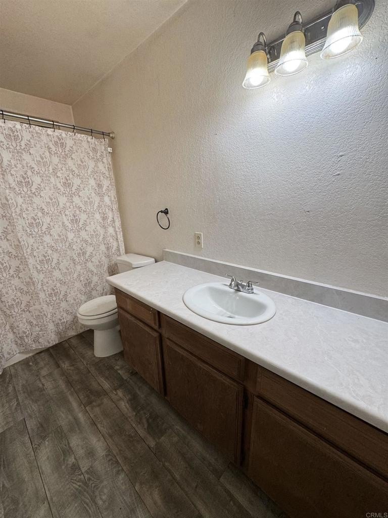 Boulevard, California, 91905, United States, 5 Bedrooms Bedrooms, ,4 BathroomsBathrooms,Residential,For Sale,1997024