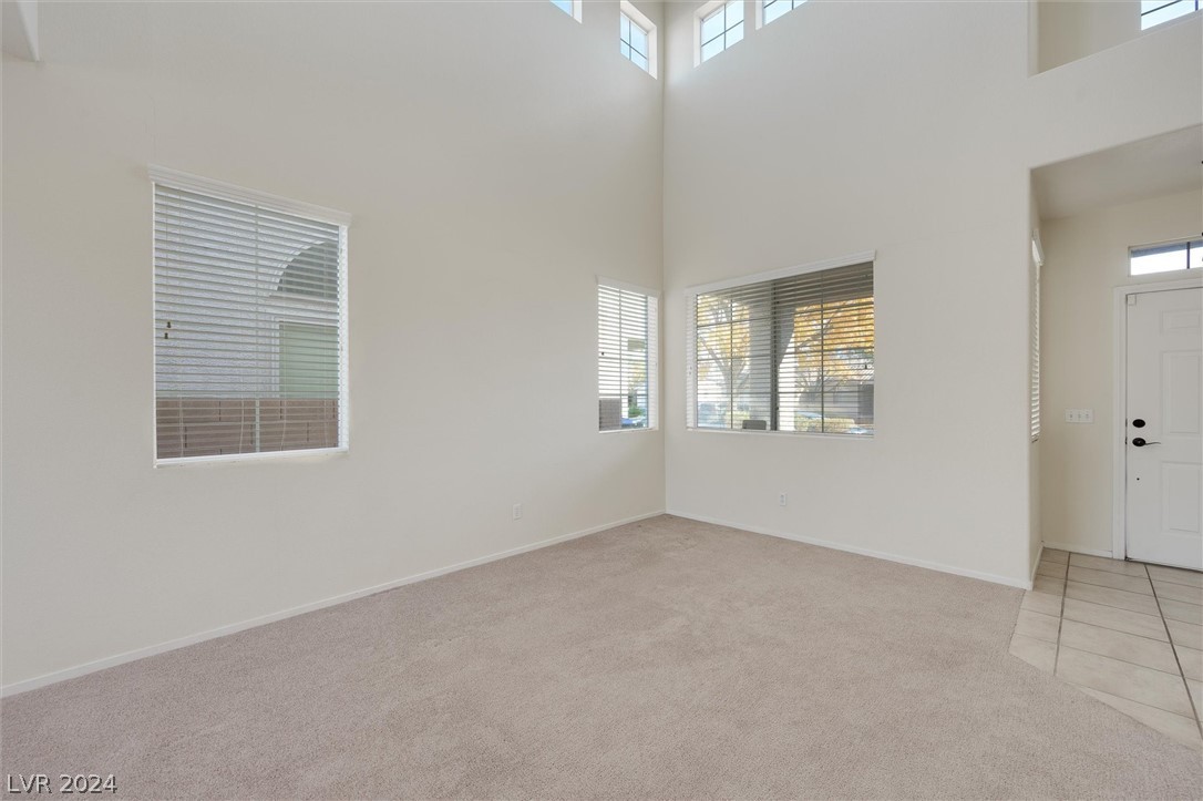 Henderson, Nevada, 89052, United States, 4 Bedrooms Bedrooms, ,2 BathroomsBathrooms,Residential,For Sale,1827915
