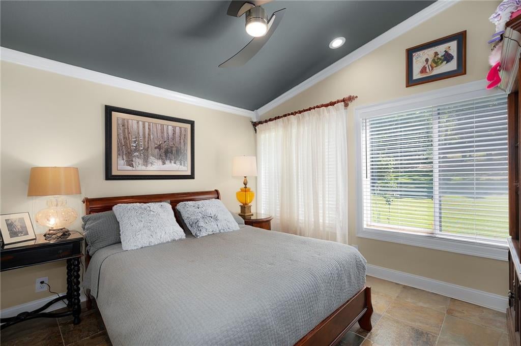 Calhoun, Georgia, 30701, United States, 3 Bedrooms Bedrooms, ,3 BathroomsBathrooms,Residential,For Sale,1980675