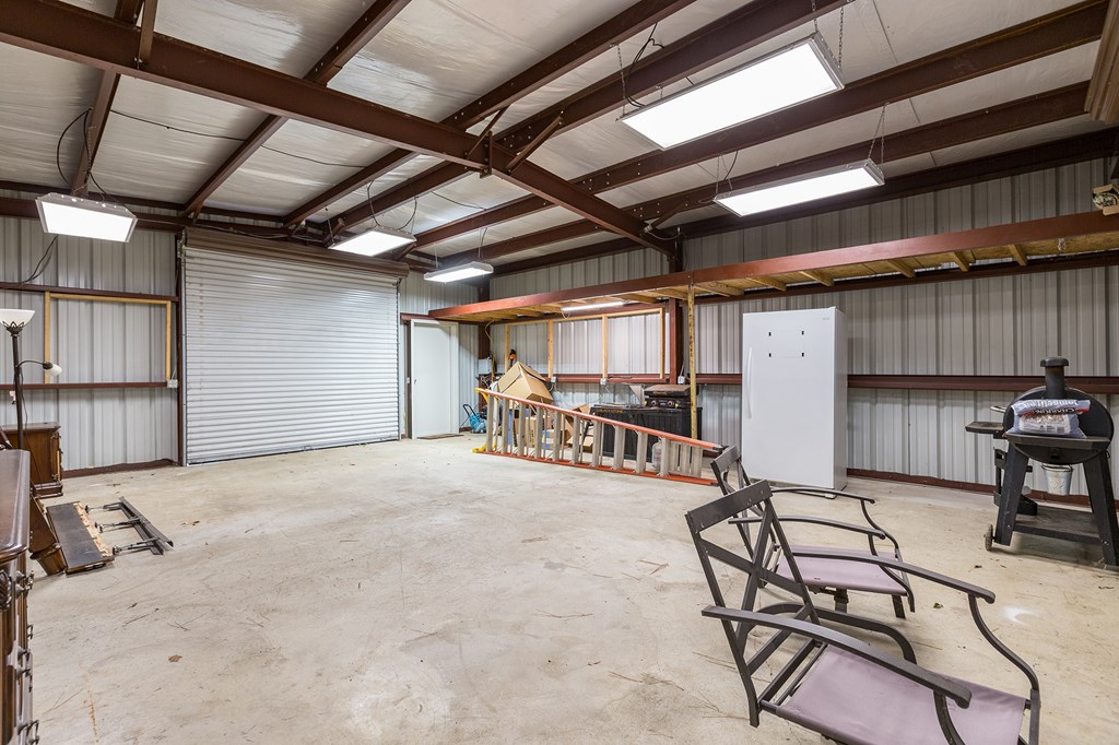 Etoile, Texas, 75944, United States, 3 Bedrooms Bedrooms, ,2 BathroomsBathrooms,Residential,For Sale,1989857