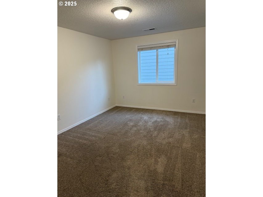 Ridgefield, Washington, 98642, United States, 4 Bedrooms Bedrooms, ,2 BathroomsBathrooms,Residential,For Sale,1965186
