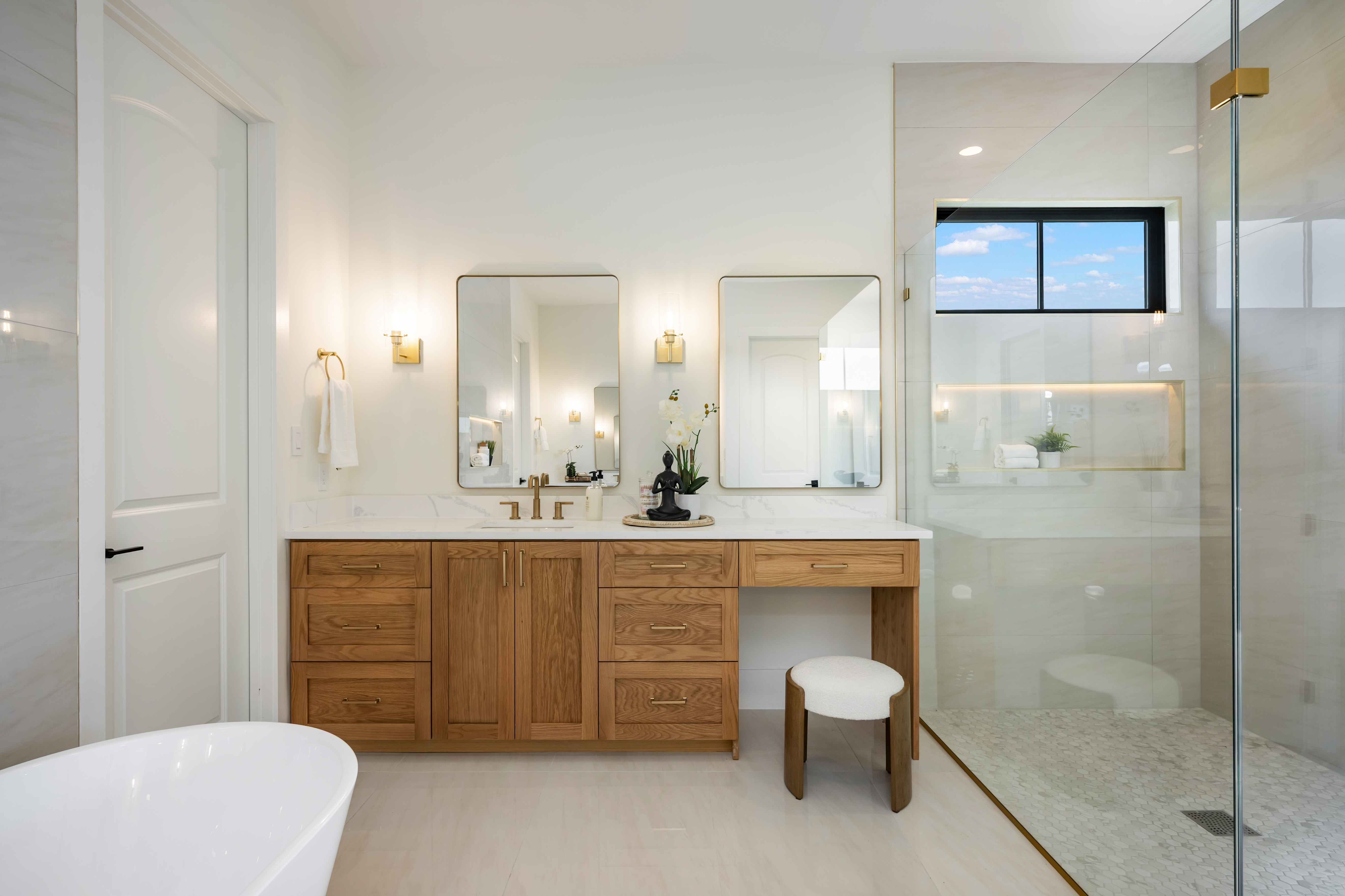  Resort-Style Living in George
