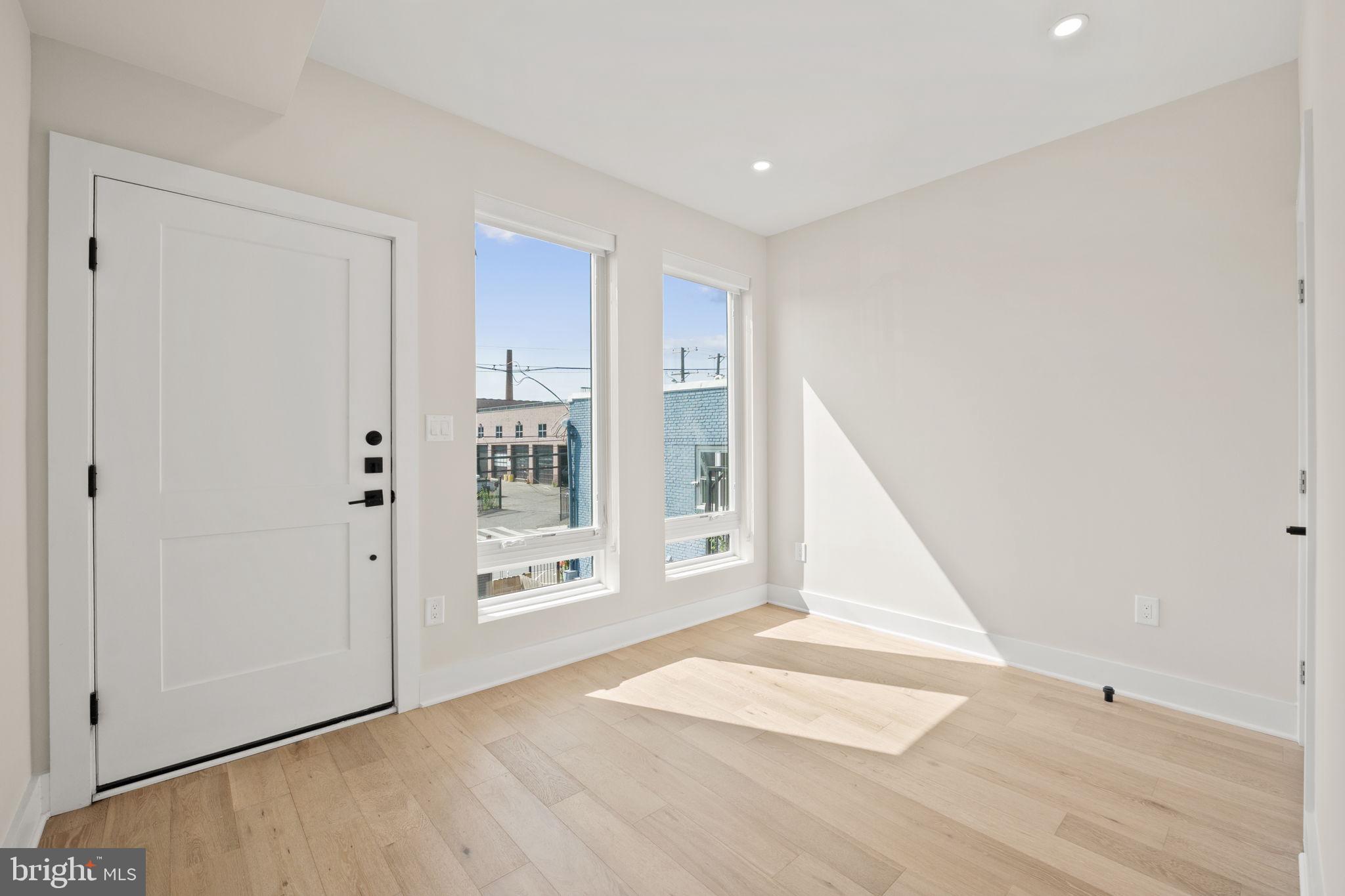 Washington, District of Columbia, 20002, United States, 3 Bedrooms Bedrooms, ,3 BathroomsBathrooms,Residential,For Sale,2000379