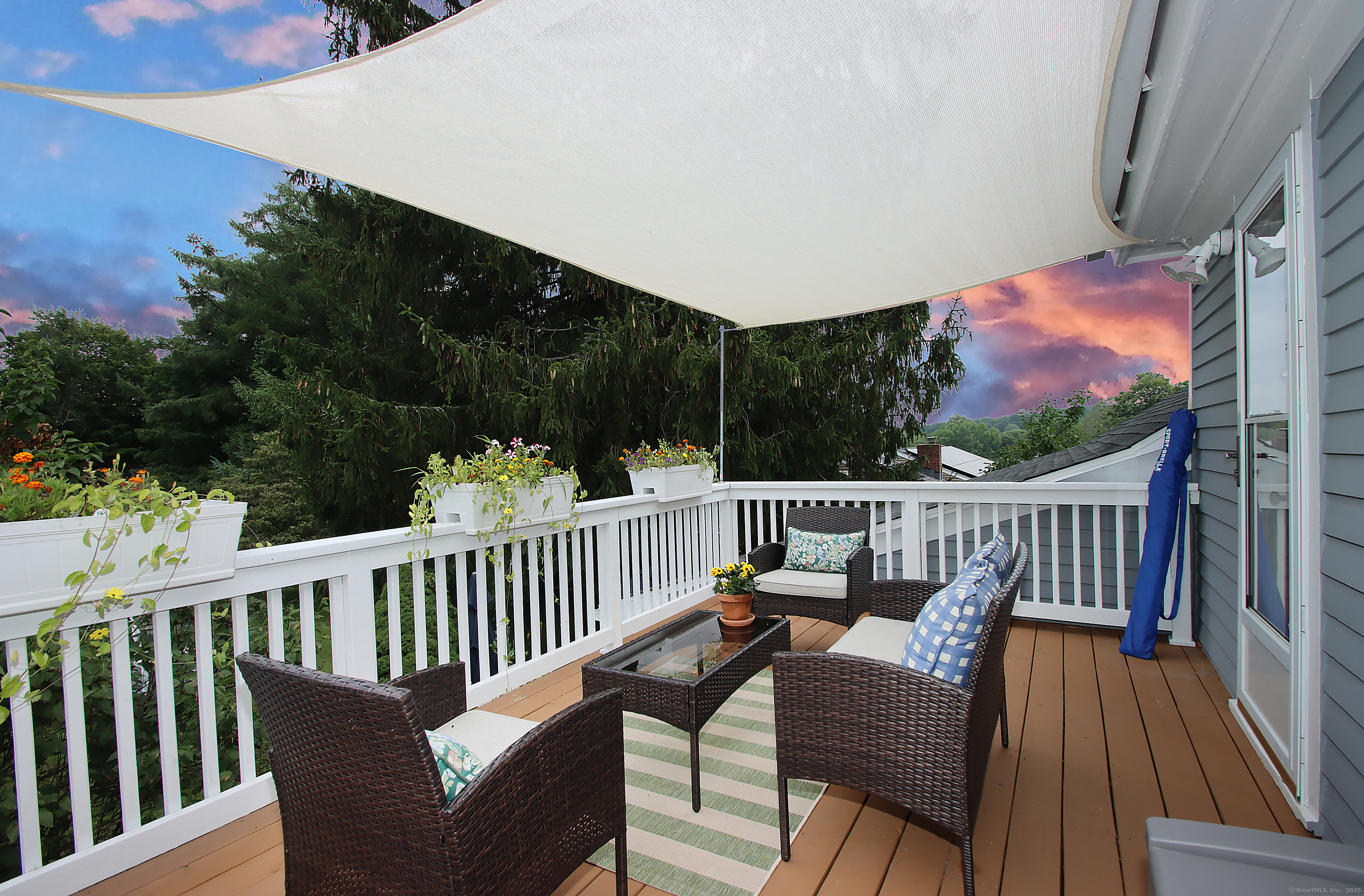 Bethel, Connecticut, 06801, United States, 3 Bedrooms Bedrooms, ,3 BathroomsBathrooms,Residential,For Sale,1906935