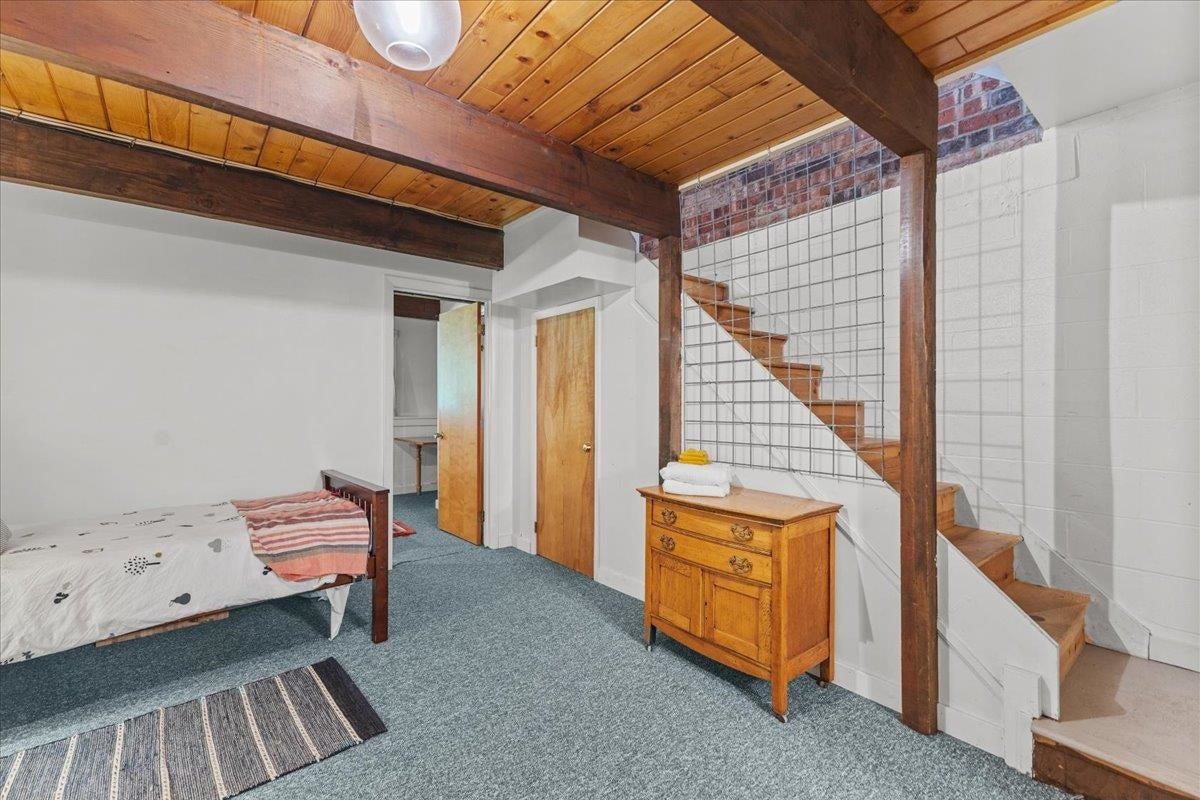 Stowe, Vermont, 05672, United States, 3 Bedrooms Bedrooms, ,2 BathroomsBathrooms,Residential,For Sale,1901768