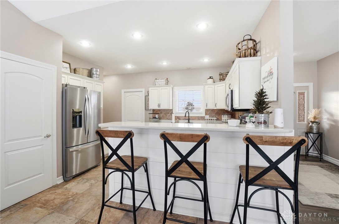 Troy, Ohio, 45373, United States, 4 Bedrooms Bedrooms, ,3 BathroomsBathrooms,Residential,For Sale,2002244