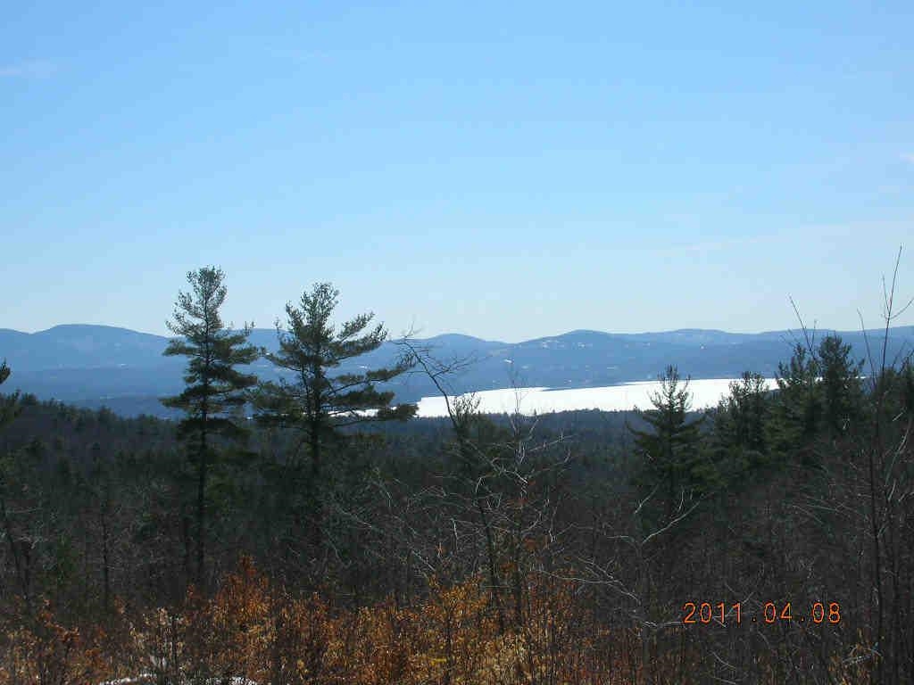 Meredith, New Hampshire, 03253, United States, 2 Bedrooms Bedrooms, ,3 BathroomsBathrooms,Residential,For Sale,1988258