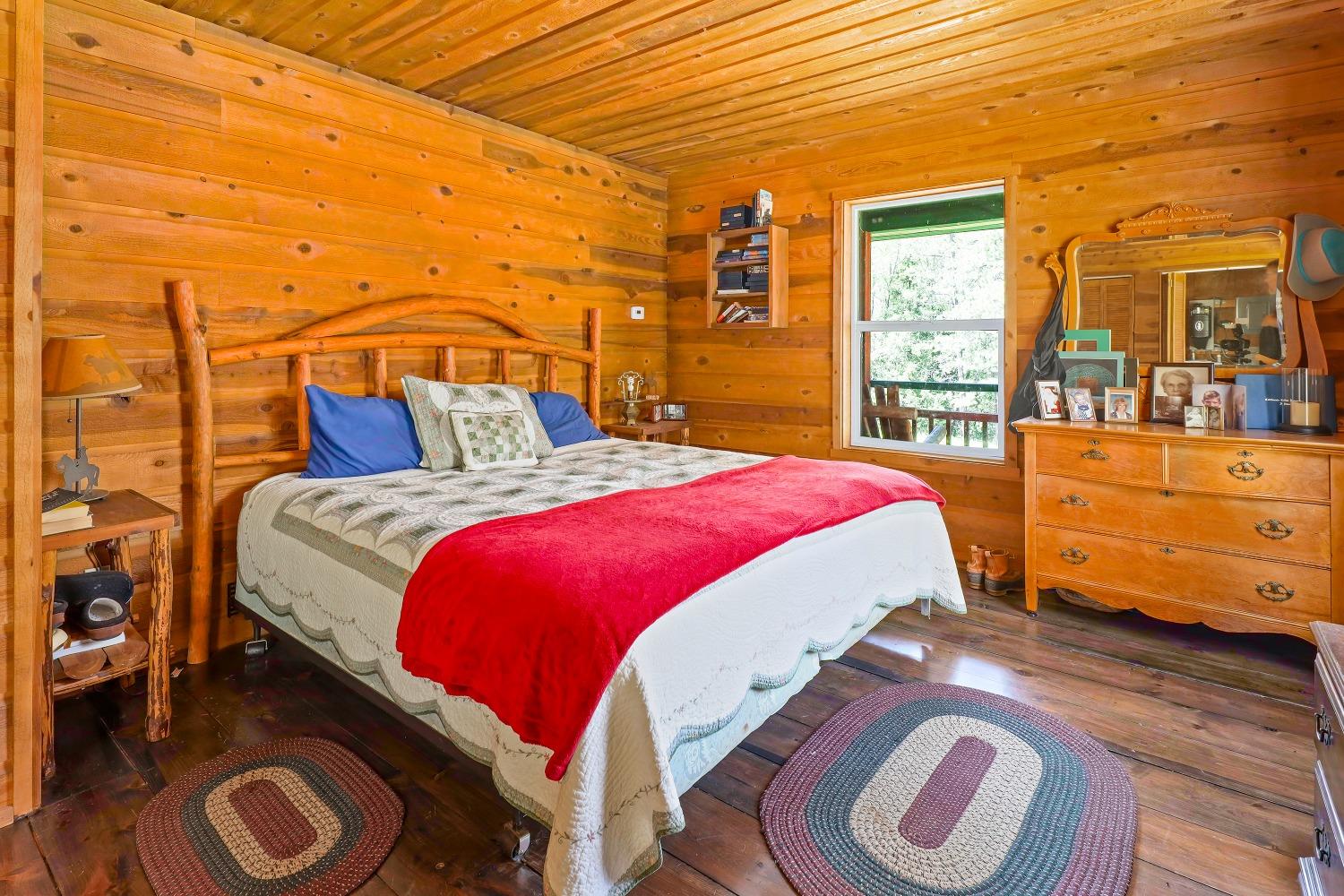 Mountain Ranch, California, 95246, United States, 1 Bedroom Bedrooms, ,1 BathroomBathrooms,Residential,For Sale,1982993