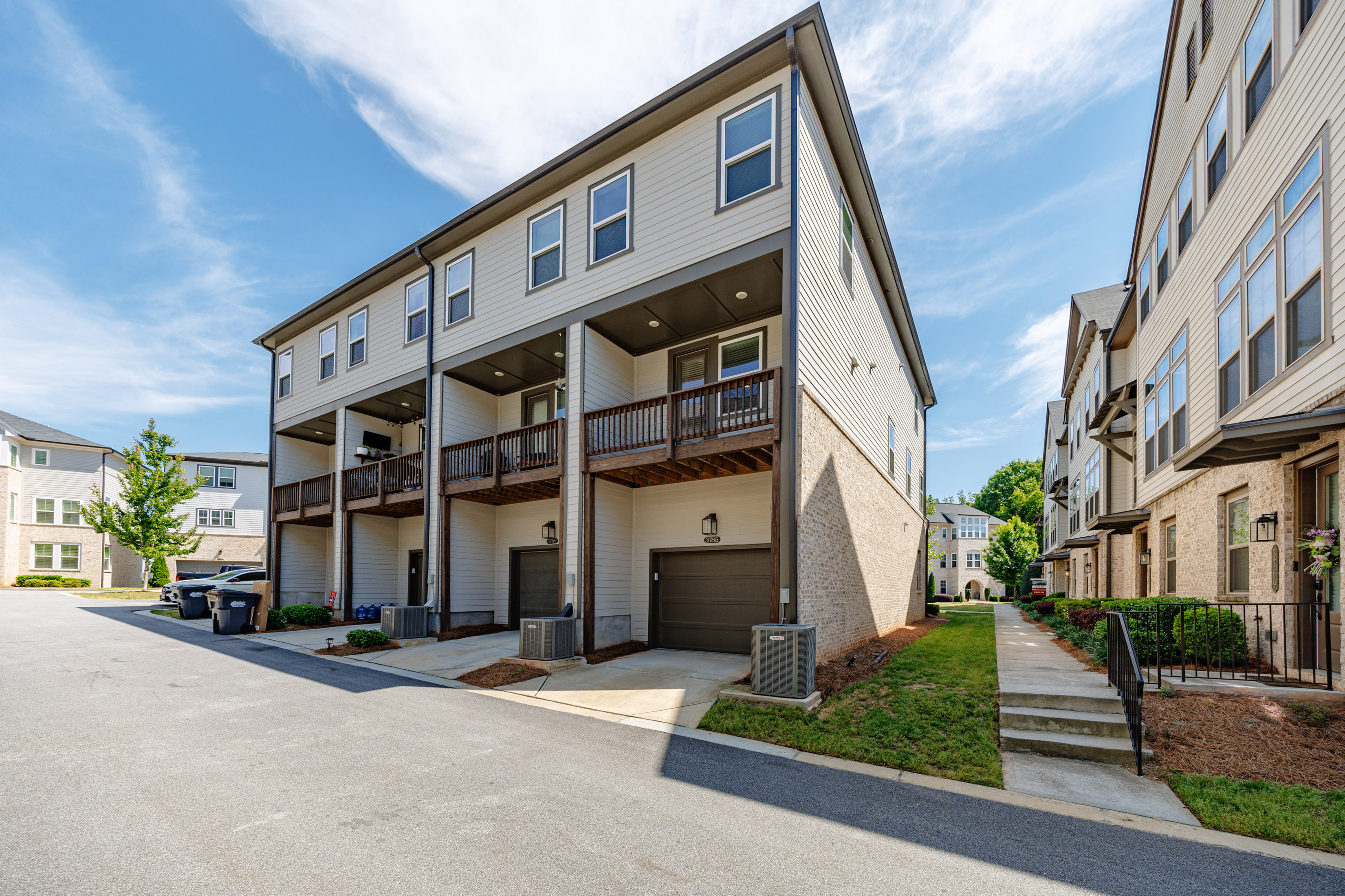  Beautifully Upgraded End Unit Townhome in the Heart of Vinings - 物件實景