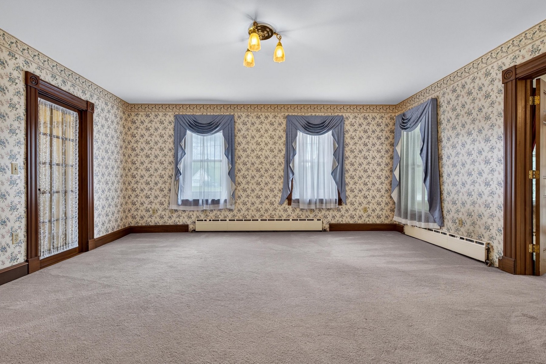  2279 North Grove Street - 物件實景