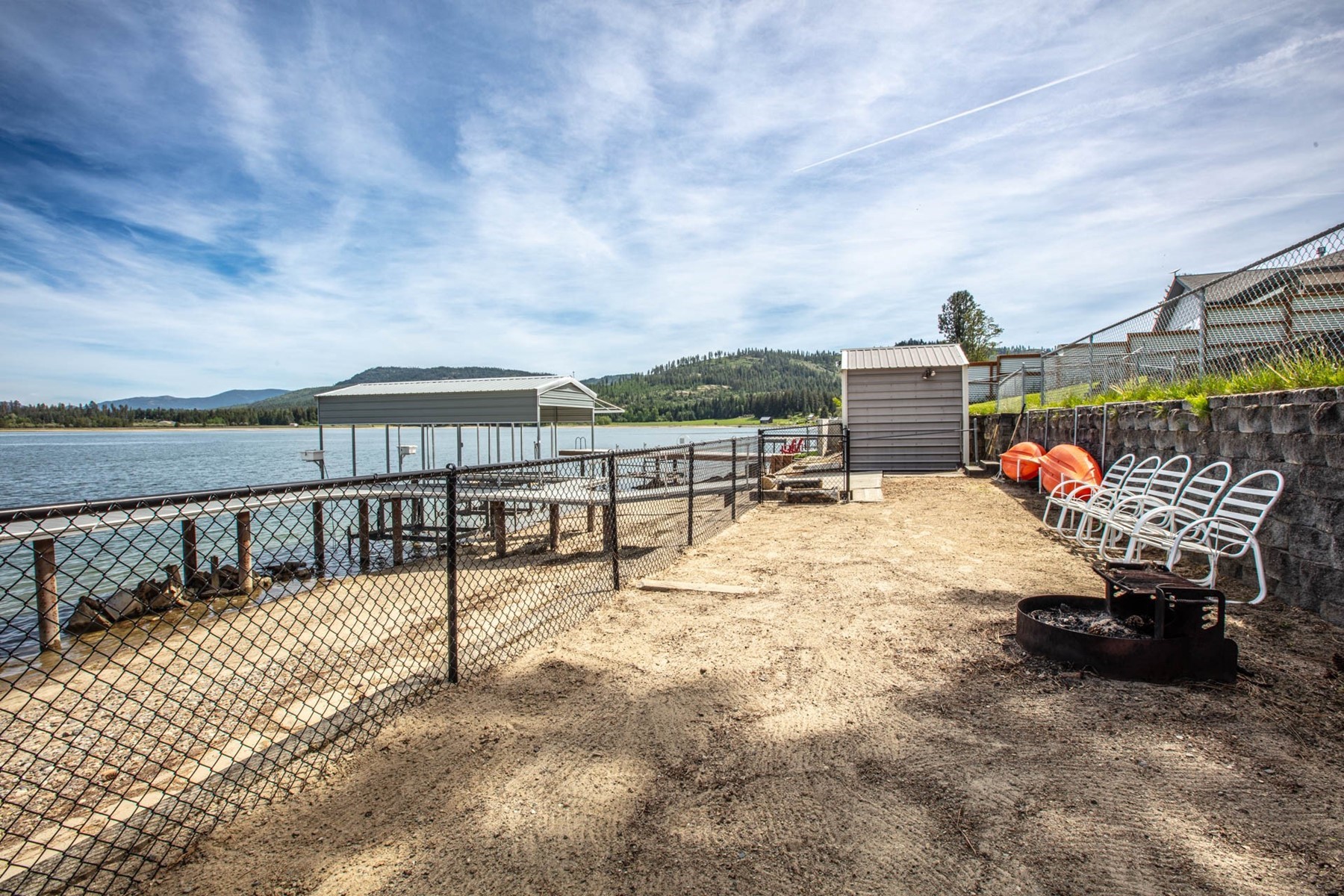  Waterfront Home Pend Oreille - 物件實景