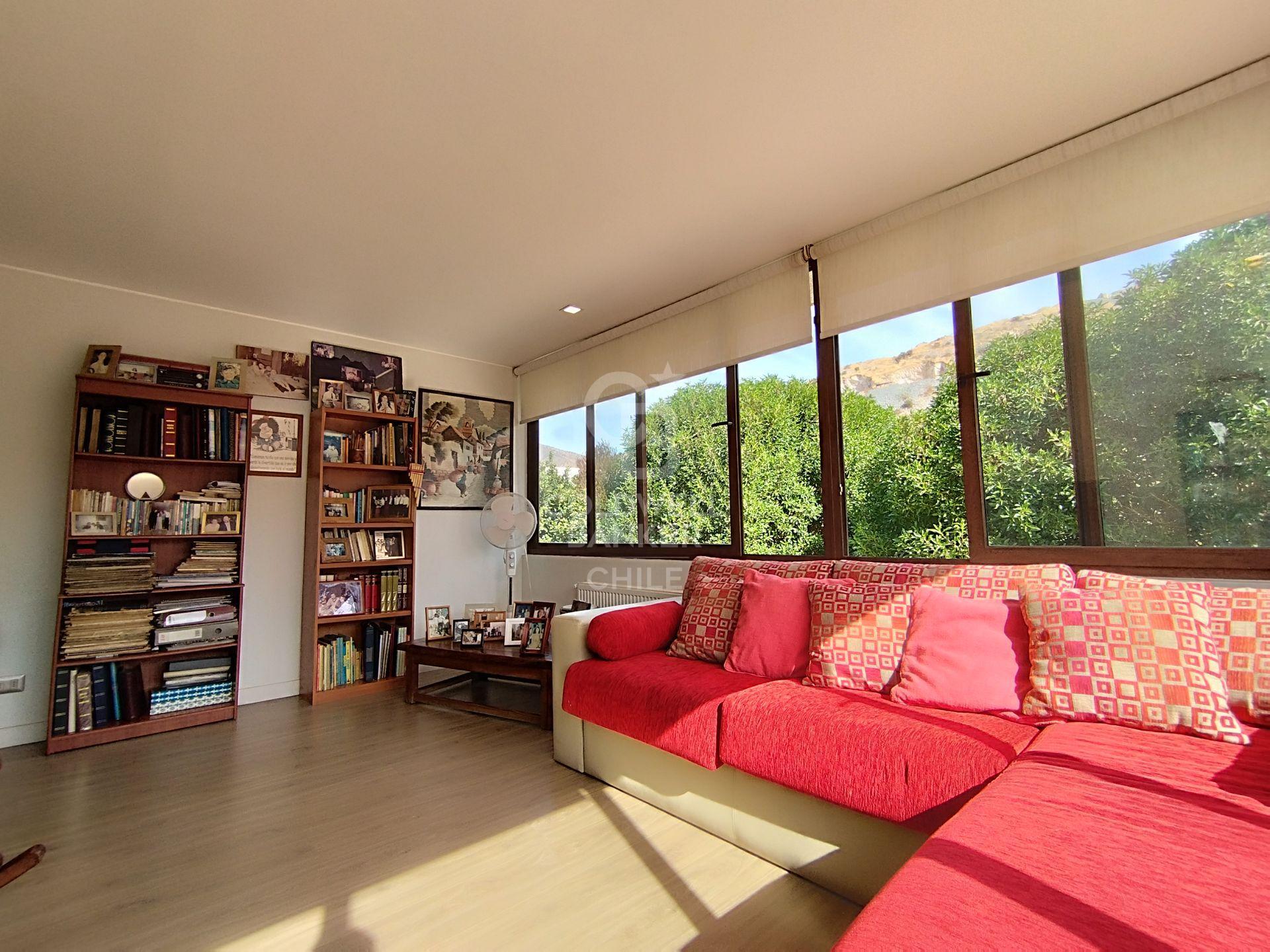 Colina, Chile, 4 Bedrooms Bedrooms, ,4 BathroomsBathrooms,Residential,For Sale,1796830